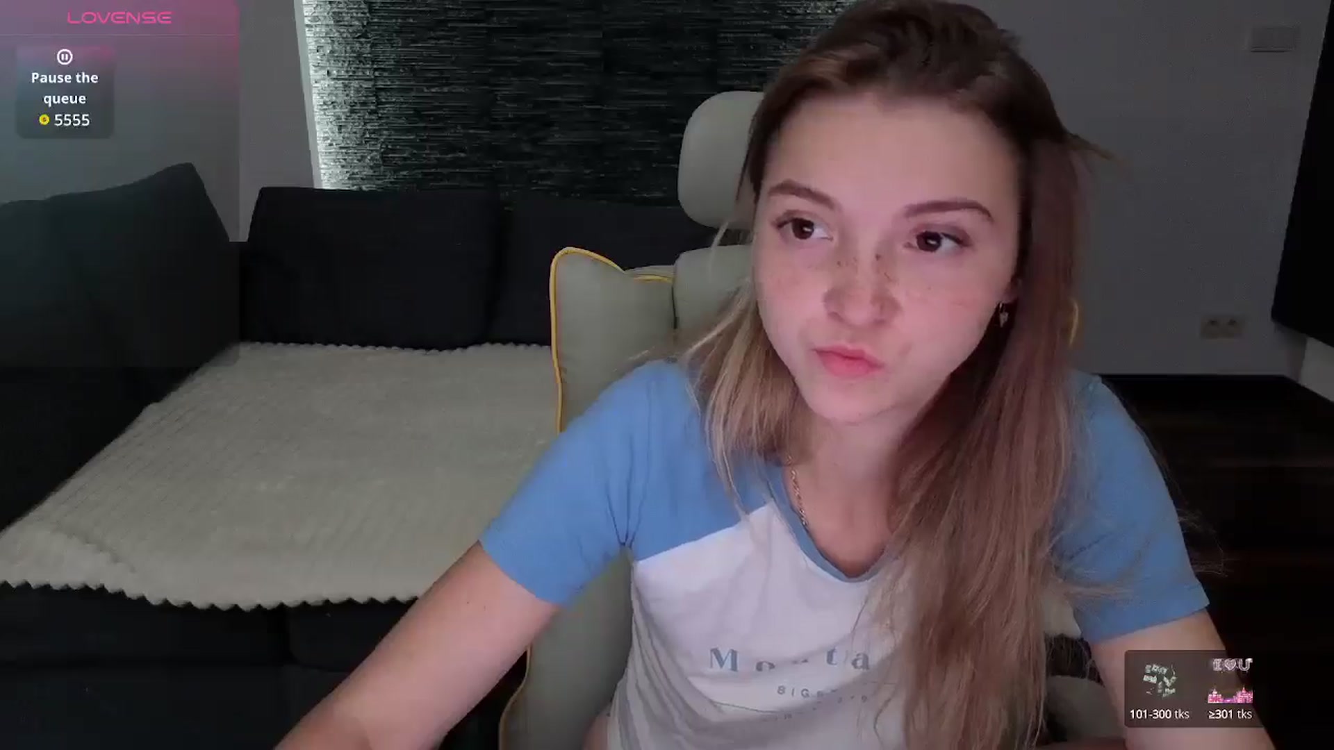 Gallery image thumbnail from Daisyy's myfreecams stream on, 08/26/2025, 17:03 image 17 of 20
