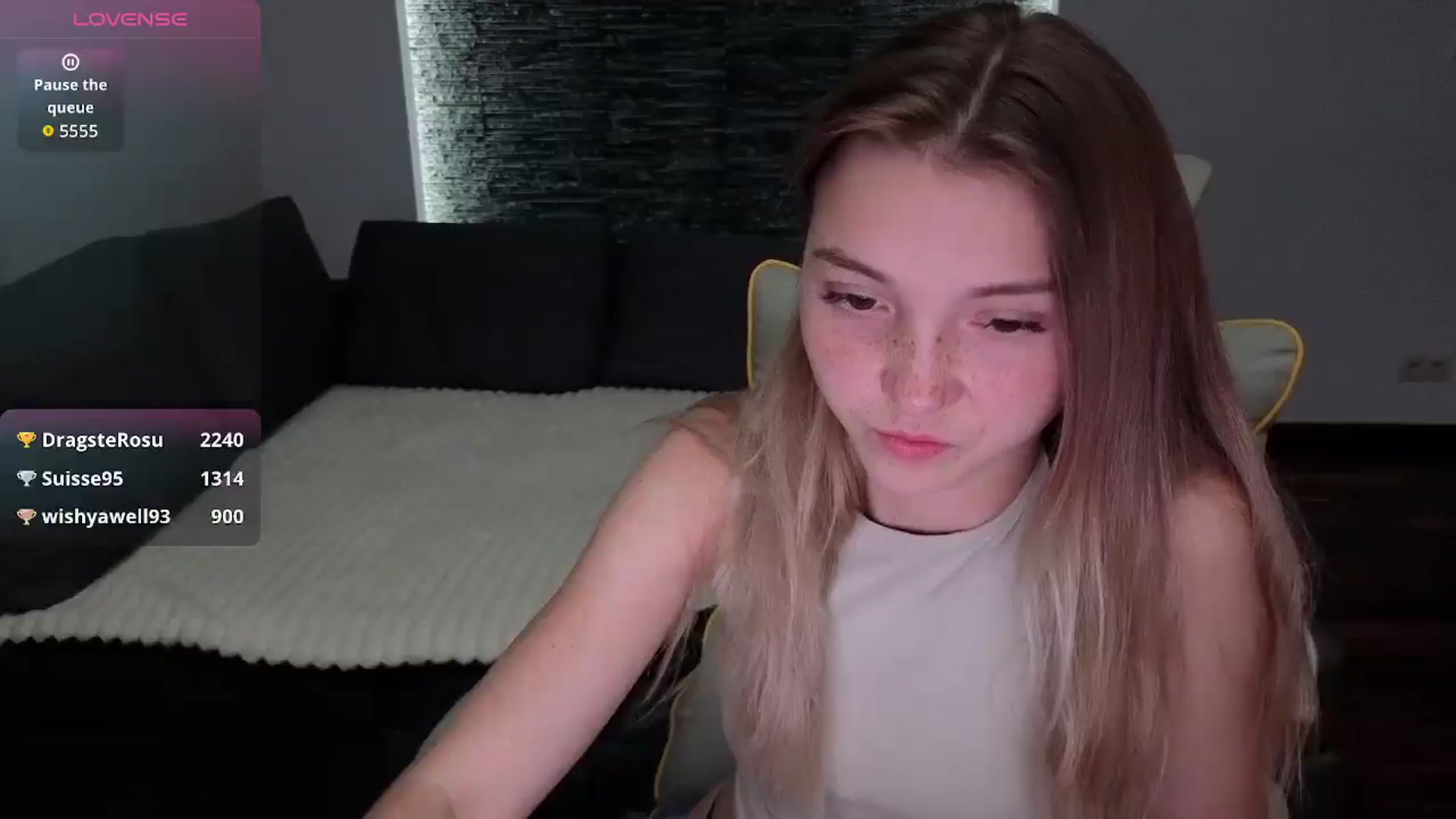 Gallery image thumbnail from Daisyy's myfreecams stream on, 08/26/2025, 19:36 image 16 of 20