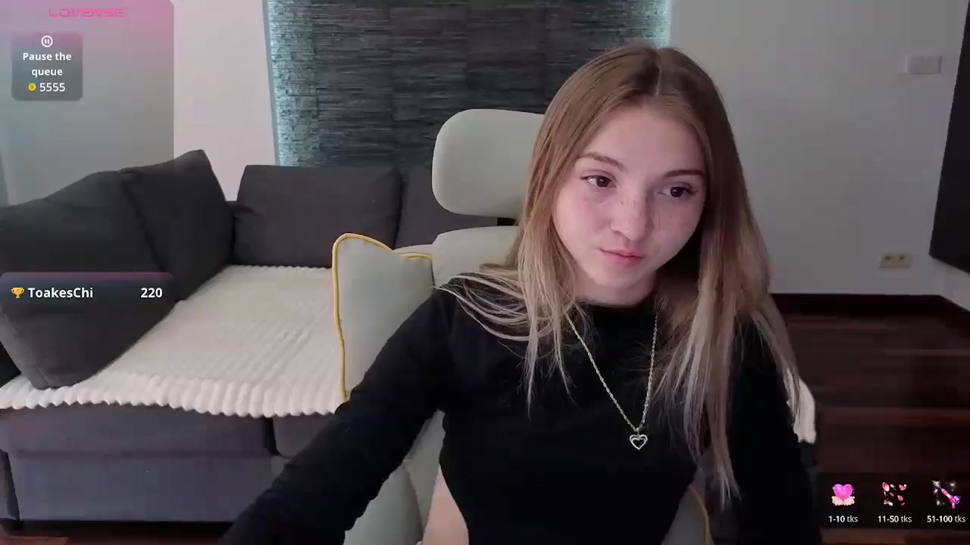 Gallery image thumbnail from Daisyy's myfreecams stream on, 08/27/2025, 14:23 image 7 of 20