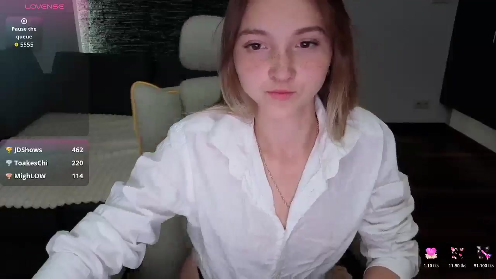 Gallery image thumbnail from Daisyy's myfreecams stream on, 08/27/2025, 18:10 image 13 of 20