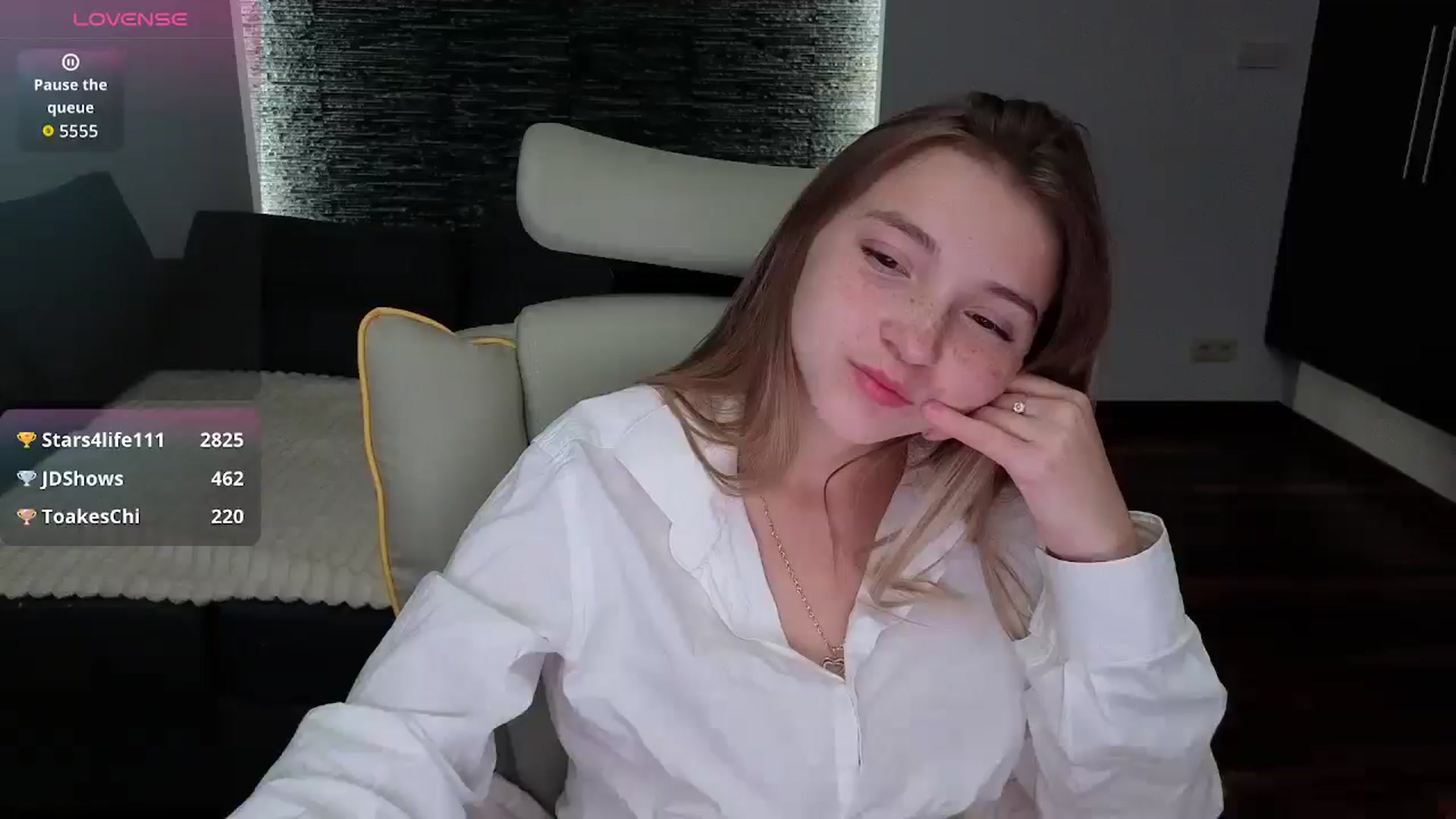 Gallery image thumbnail from Daisyy's myfreecams stream on, 08/27/2025, 20:26 image 13 of 20