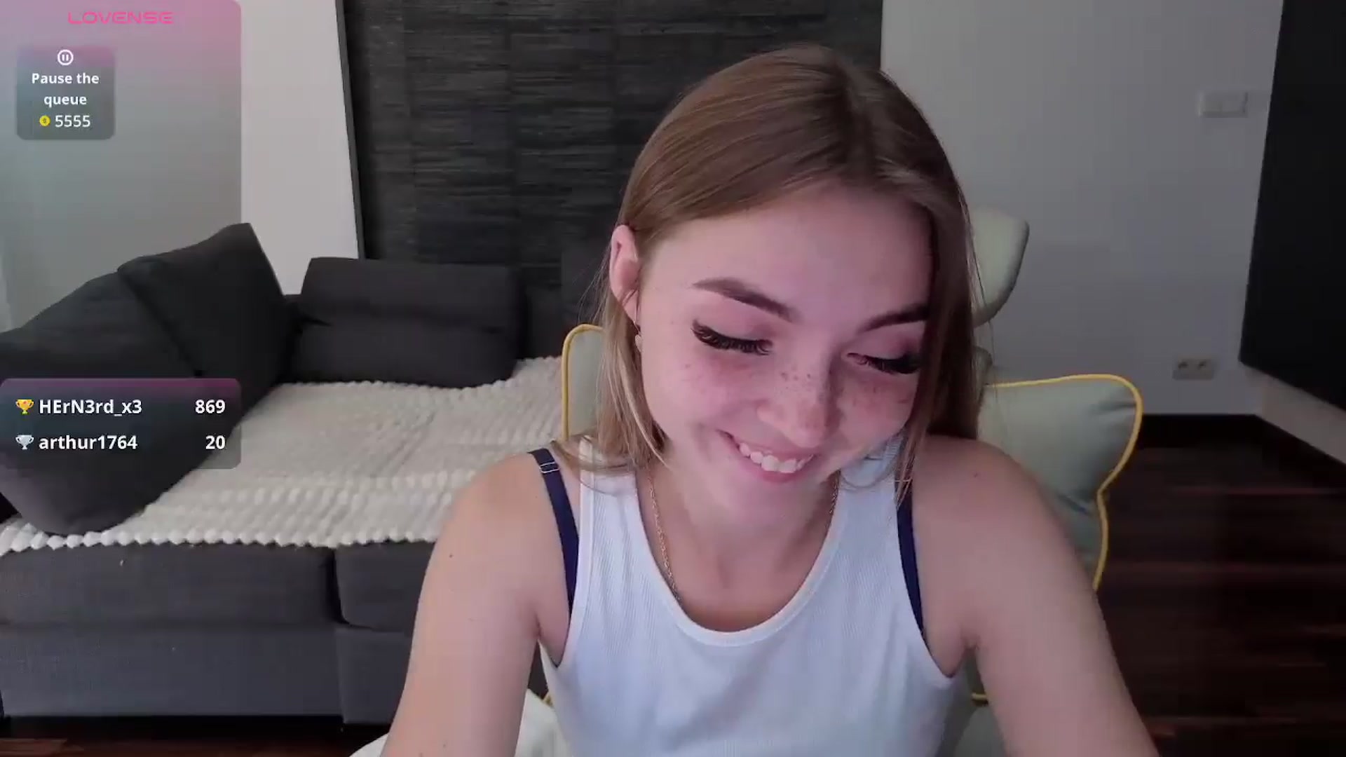 Gallery image thumbnail from Daisyy's myfreecams stream on, 08/29/2025, 14:07 image 6 of 20