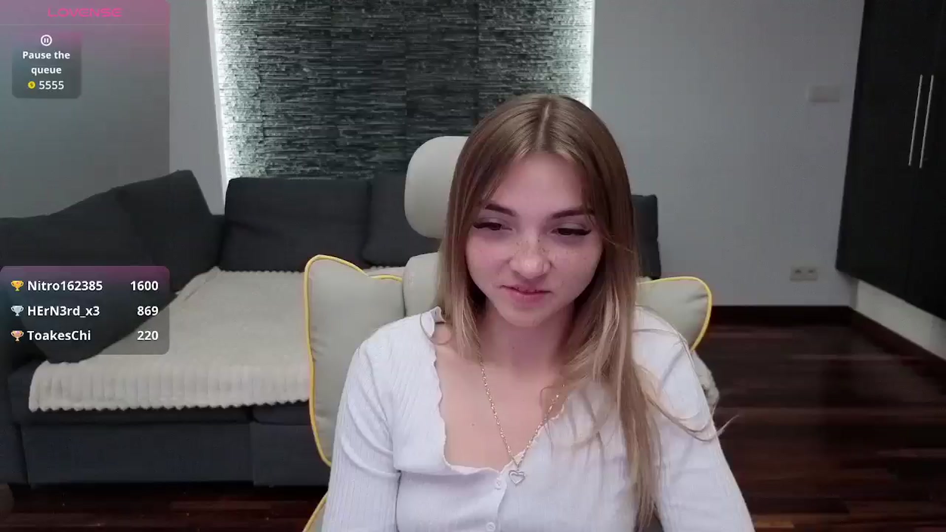 Gallery image thumbnail from Daisyy's myfreecams stream on, 08/29/2025, 16:54 image 7 of 20