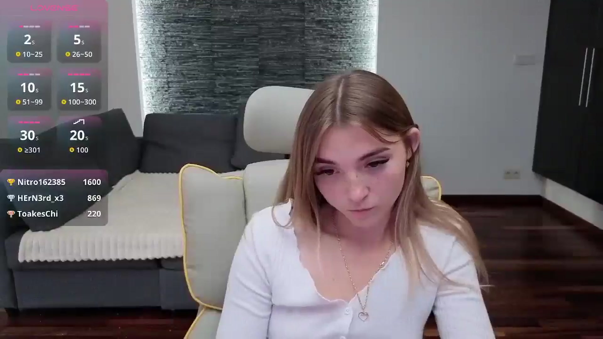 Gallery image thumbnail from Daisyy's myfreecams stream on, 08/29/2025, 16:54 image 2 of 20