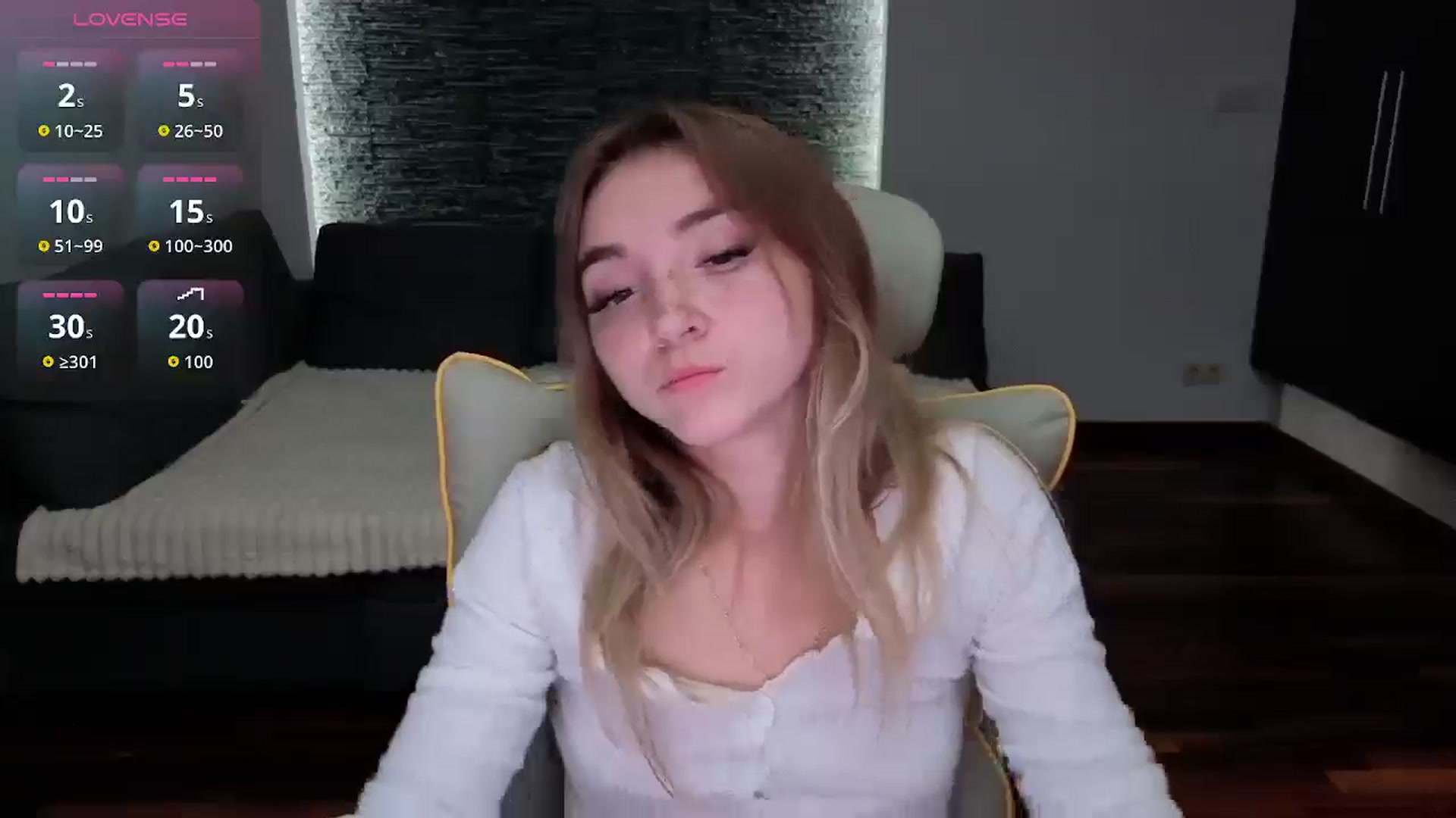 Gallery image thumbnail from Daisyy's myfreecams stream on, 08/29/2025, 21:08 image 2 of 20