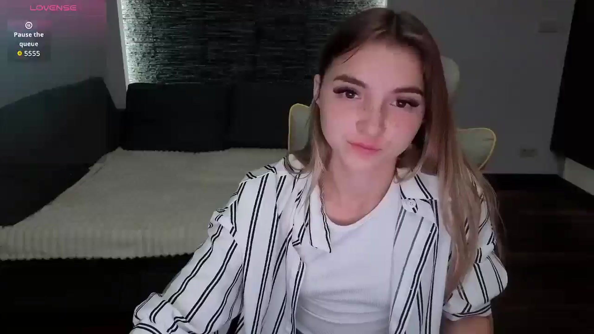 Gallery image thumbnail from Daisyy's myfreecams stream on, 08/29/2025, 21:58 image 15 of 20