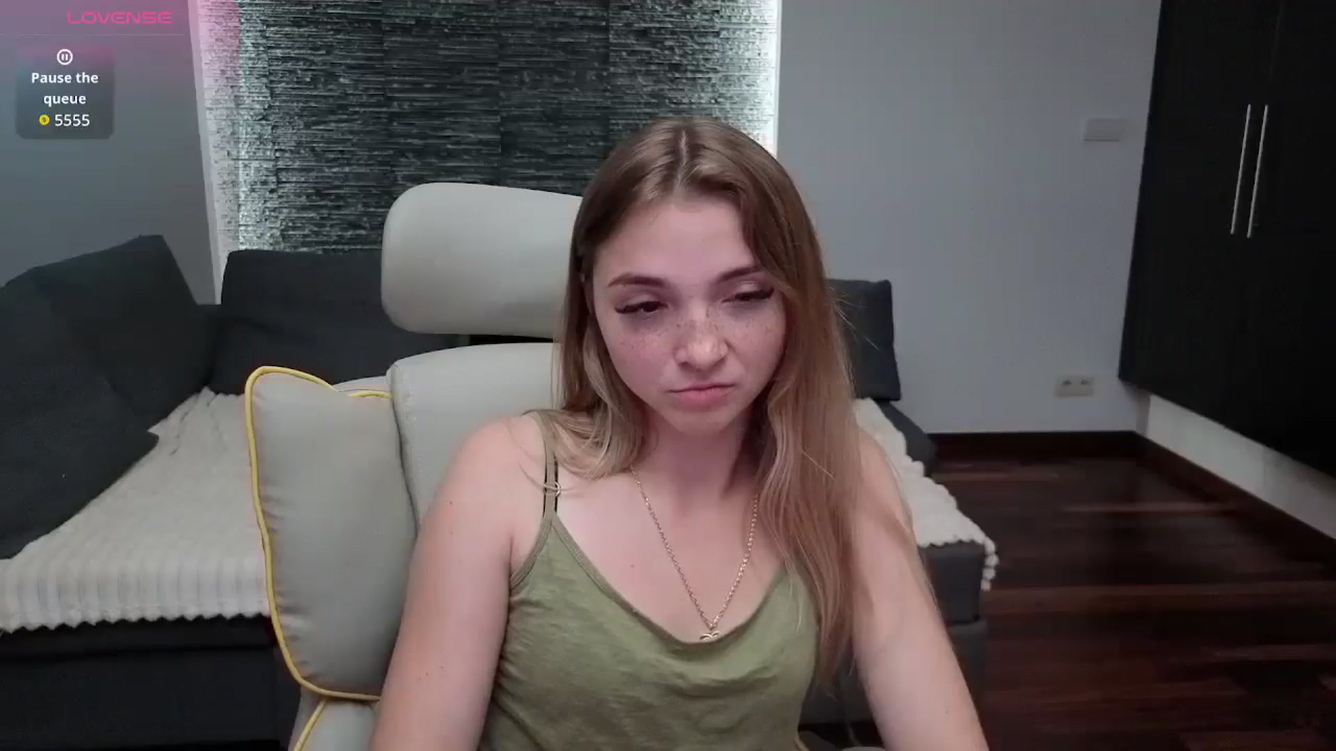 Gallery image thumbnail from Daisyy's myfreecams stream on, 09/01/2025, 17:48 image 6 of 20