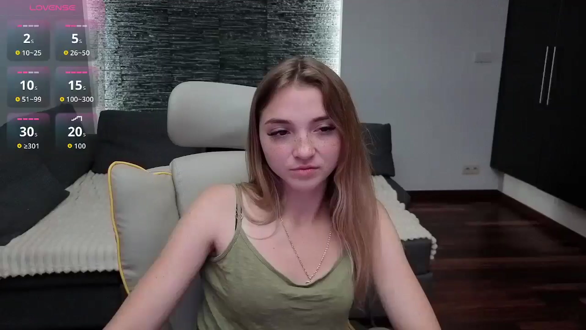 Gallery image thumbnail from Daisyy's myfreecams stream on, 09/01/2025, 17:48 image 15 of 20