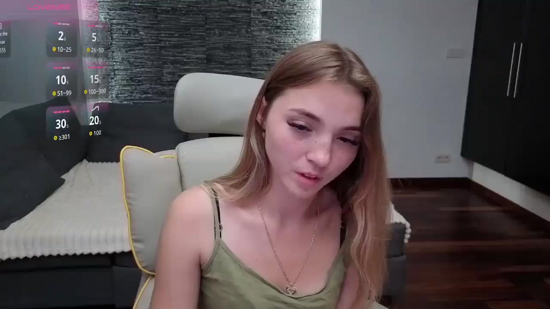 Gallery image thumbnail from Daisyy's myfreecams stream on, 09/01/2025, 17:48 image 3 of 20