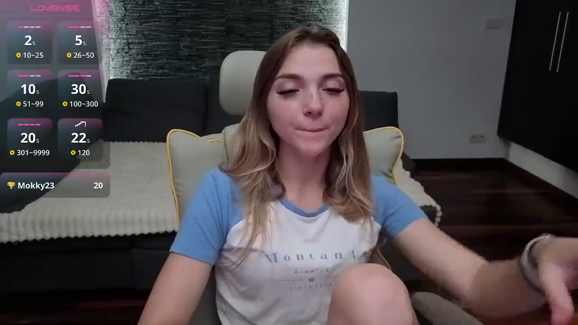 Gallery image thumbnail from Daisyy's myfreecams stream on, 09/01/2025, 18:27 image 18 of 20