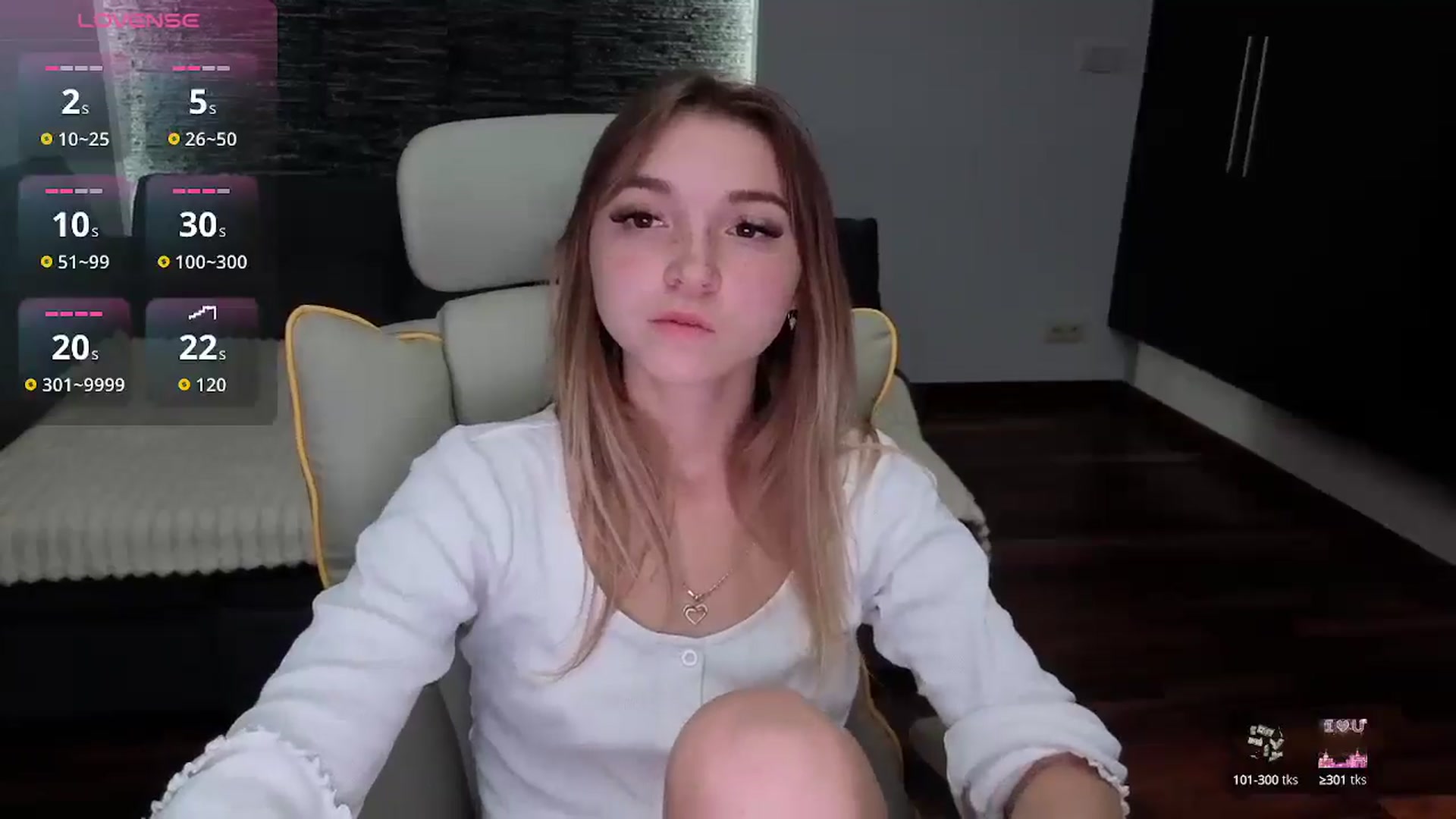 Gallery image thumbnail from Daisyy's myfreecams stream on, 09/02/2025, 18:50 image 4 of 20