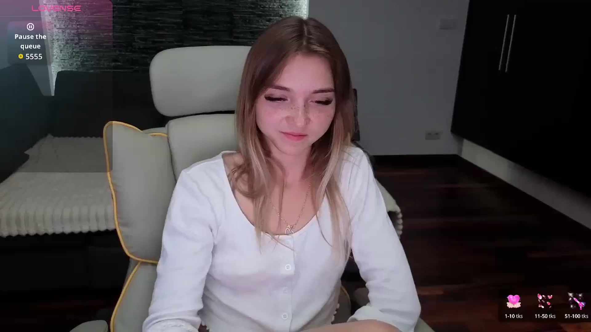 Gallery image thumbnail from Daisyy's myfreecams stream on, 09/02/2025, 18:50 image 20 of 20