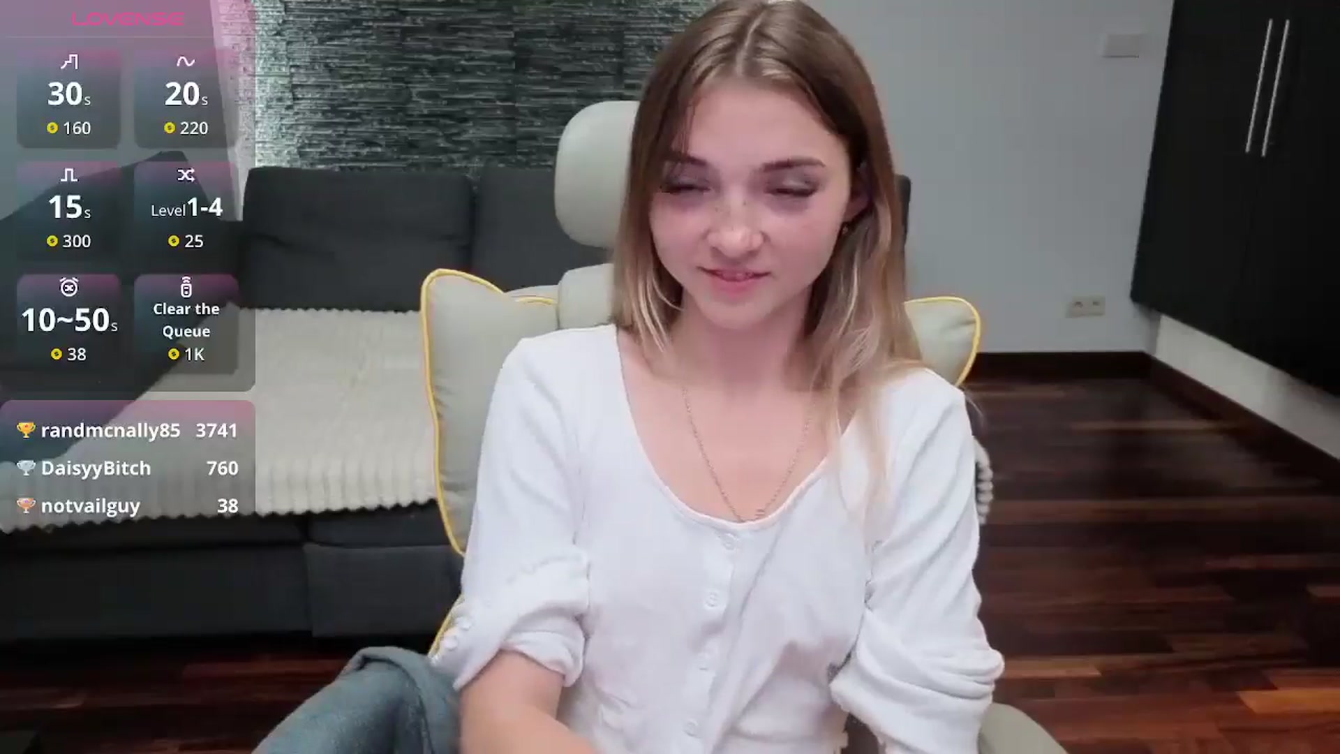Gallery image thumbnail from Daisyy's myfreecams stream on, 09/04/2025, 19:45 image 19 of 20