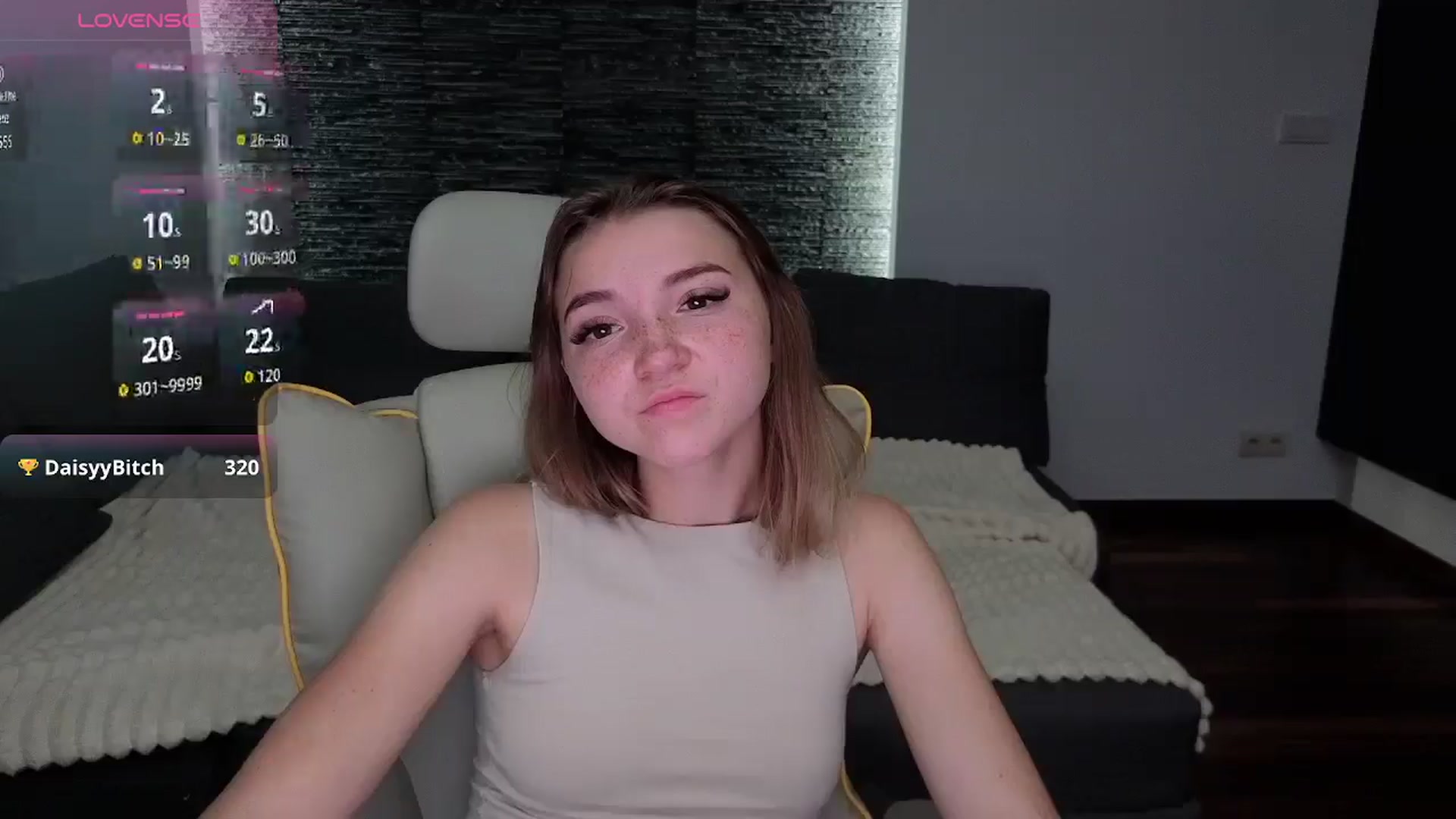 Gallery image thumbnail from Daisyy's myfreecams stream on, 09/04/2025, 22:00 image 17 of 20