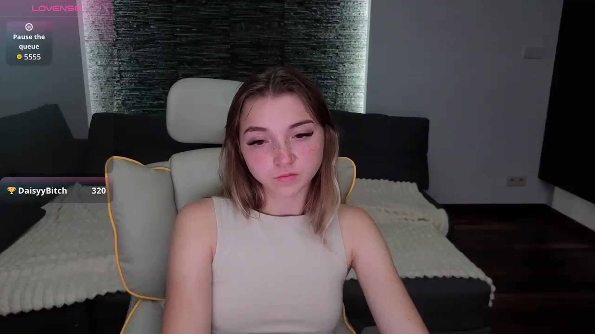 Gallery image thumbnail from Daisyy's myfreecams stream on, 09/04/2025, 22:00 image 16 of 20