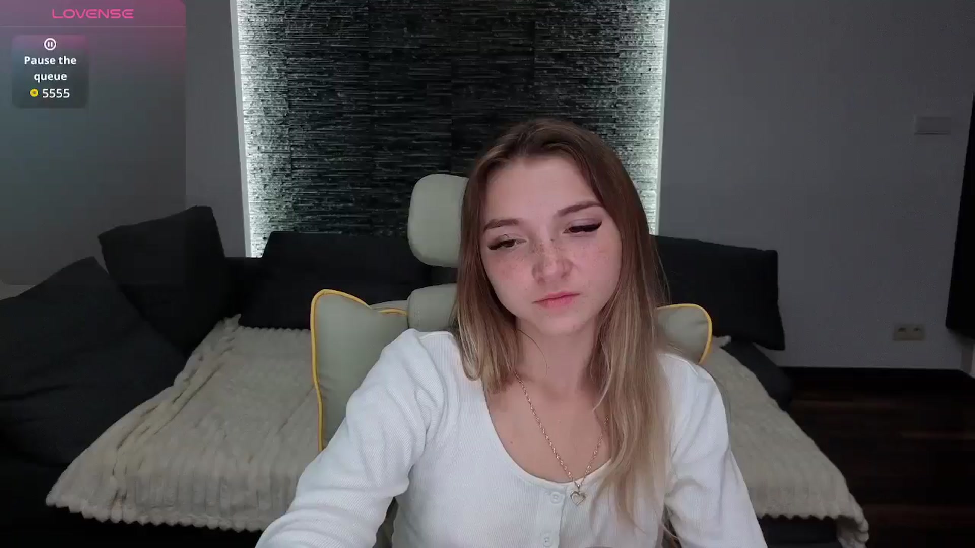 Gallery image thumbnail from Daisyy's myfreecams stream on, 09/05/2025, 21:19 image 8 of 20