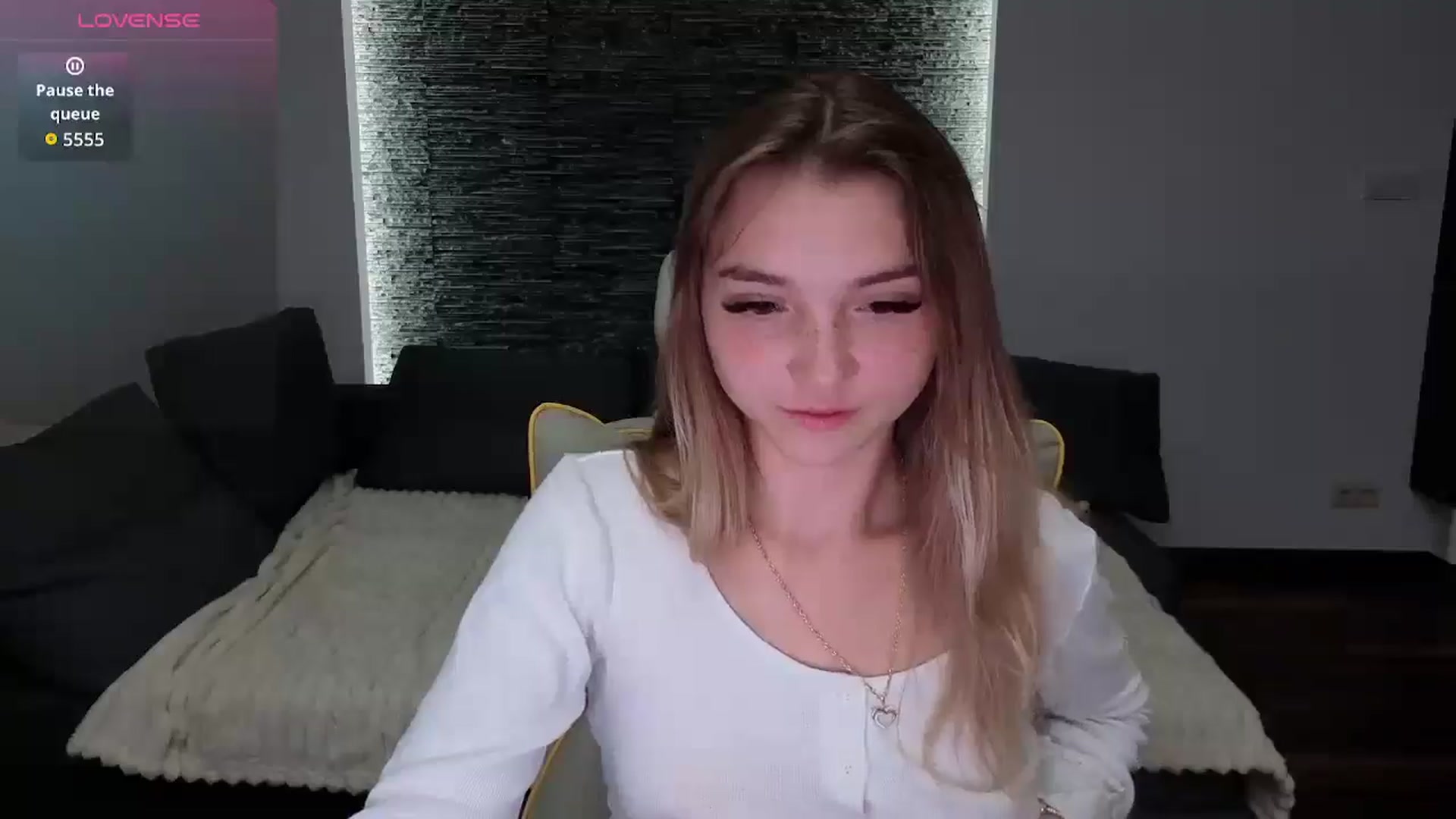 Gallery image thumbnail from Daisyy's myfreecams stream on, 09/05/2025, 21:19 image 18 of 20