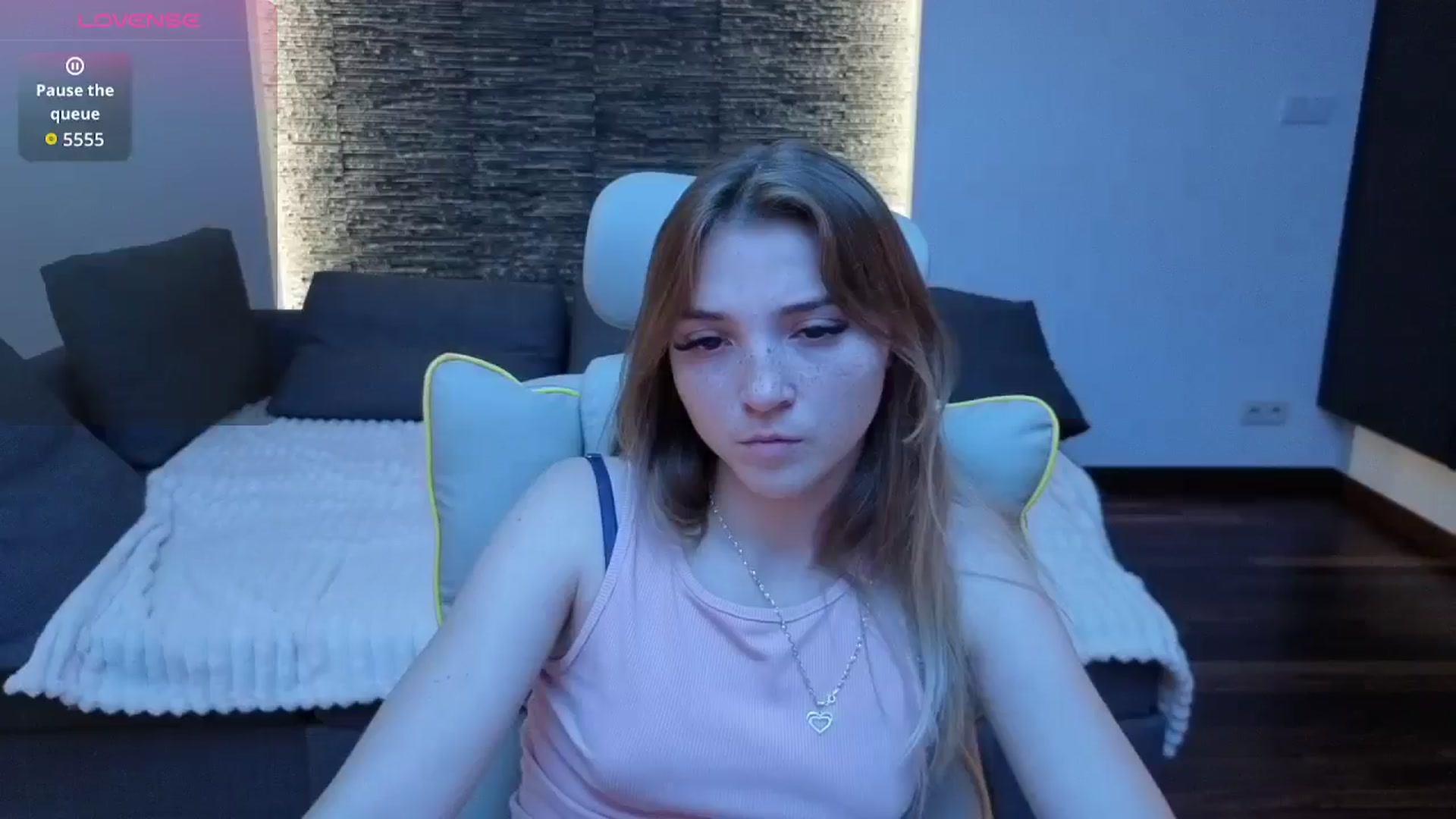 Gallery image thumbnail from Daisyy's myfreecams stream on, 09/06/2025, 16:05 image 15 of 20