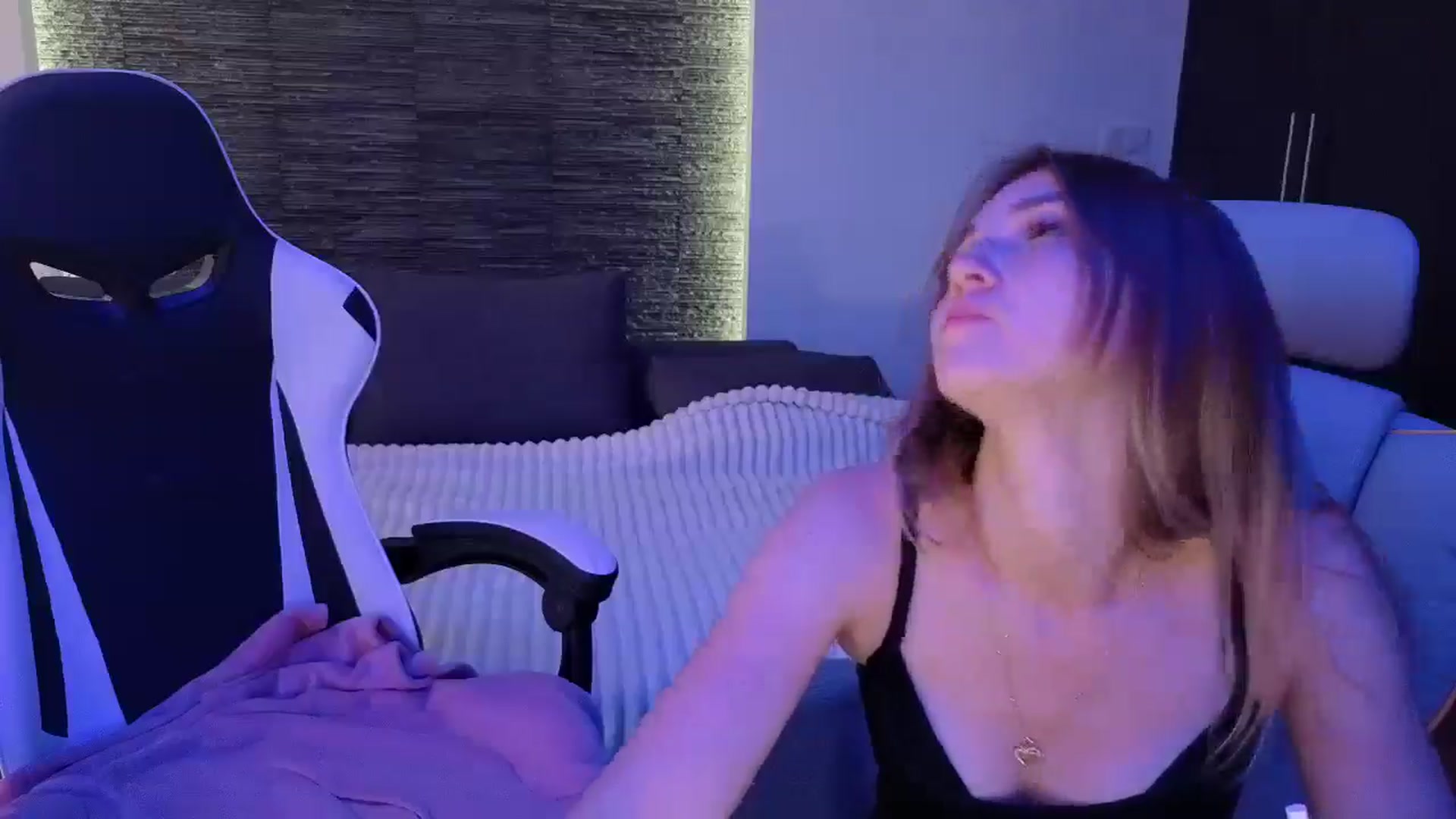 Gallery image thumbnail from Daisyy's myfreecams stream on, 09/20/2025, 14:56 image 4 of 20
