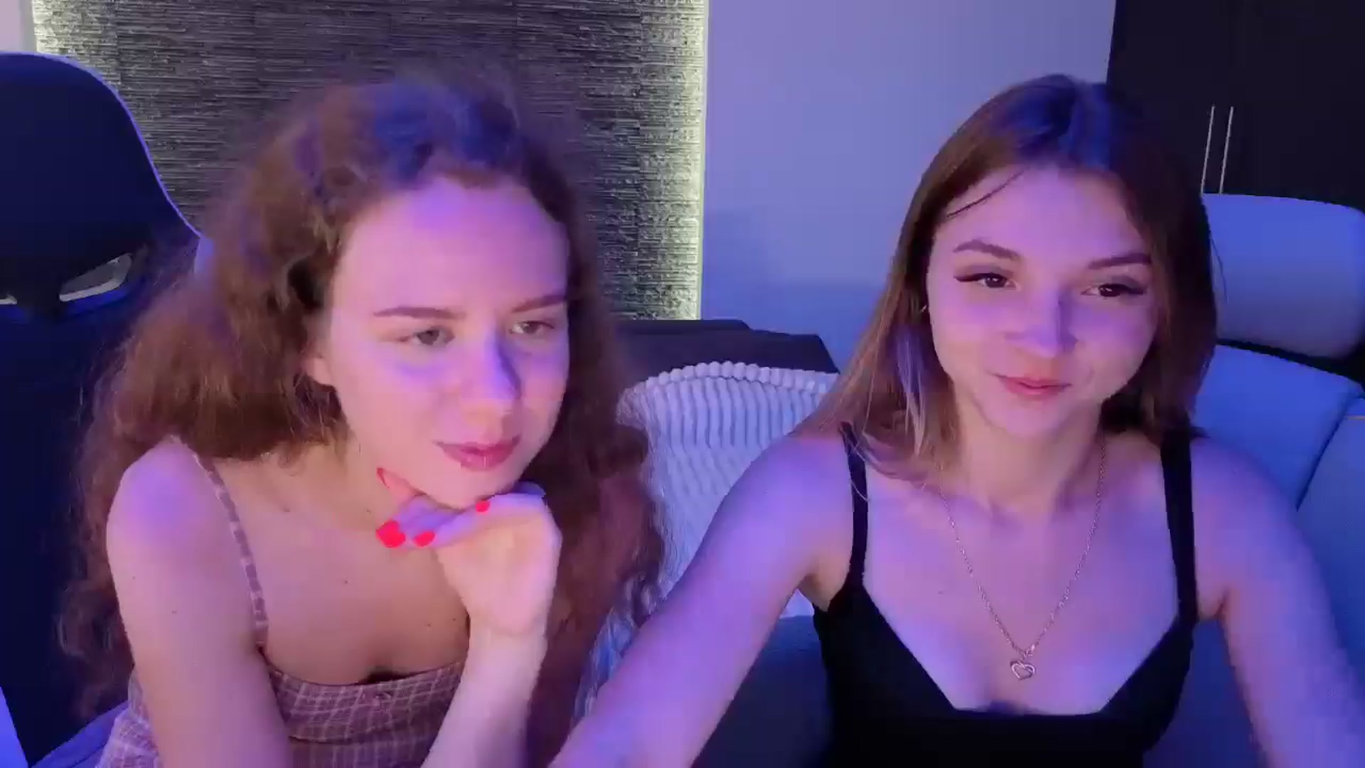 Gallery image thumbnail from Daisyy's myfreecams stream on, 09/20/2025, 14:56 image 9 of 20