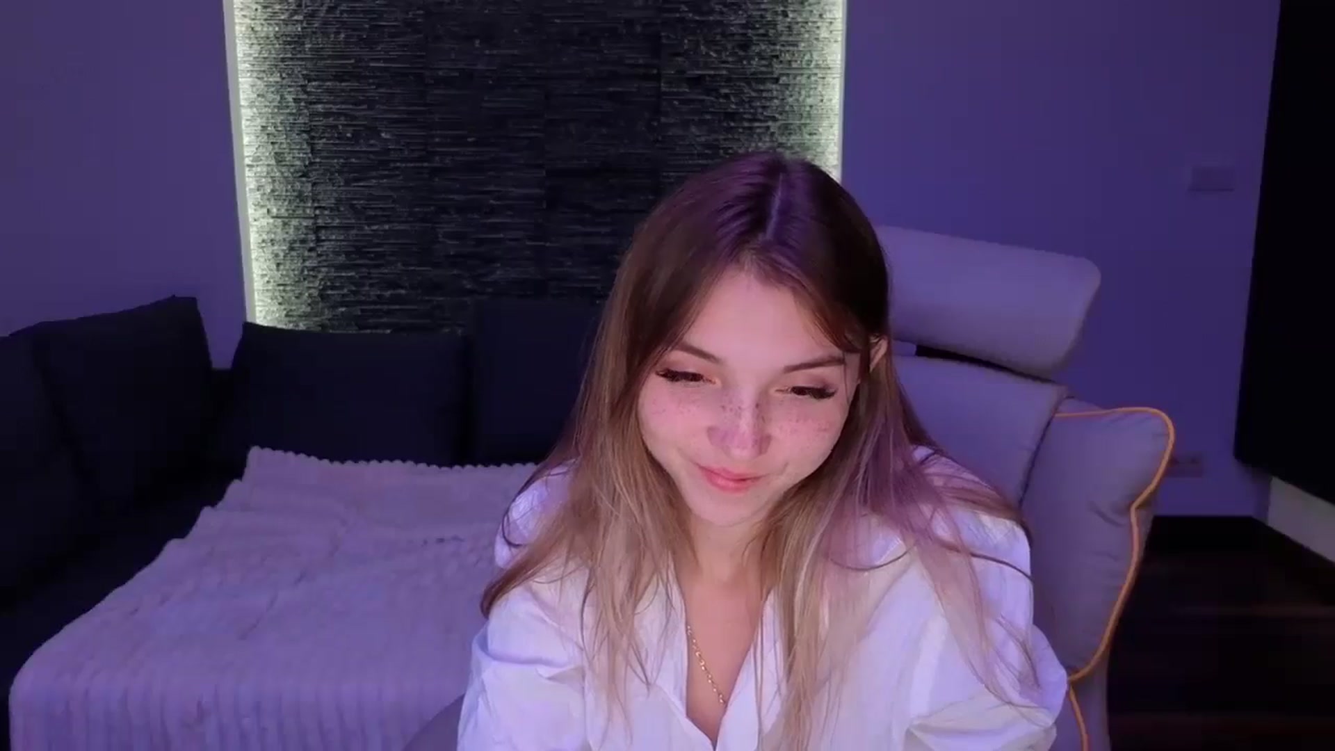 Gallery image thumbnail from Daisyy's myfreecams stream on, 09/21/2025, 20:12 image 13 of 20