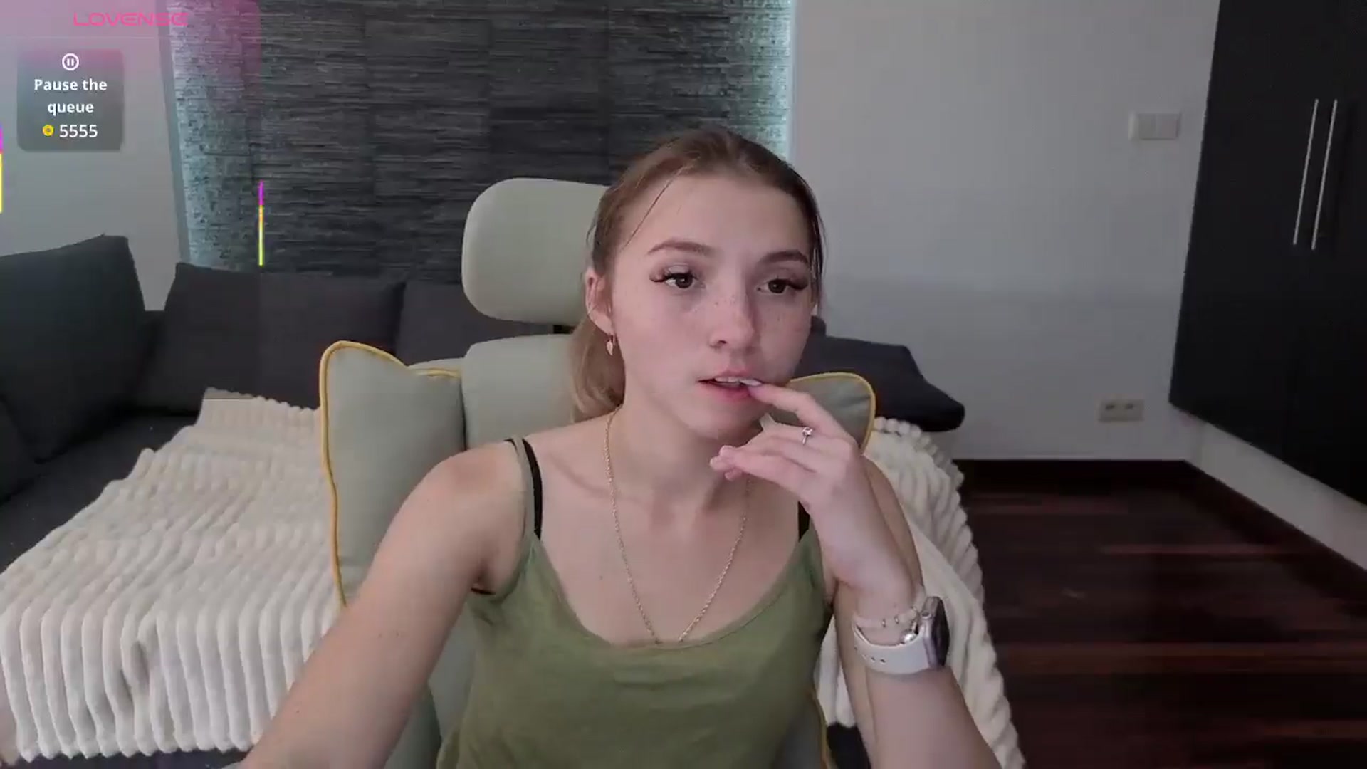 Gallery image thumbnail from Daisyy's myfreecams stream on, 09/22/2025, 14:53 image 2 of 20