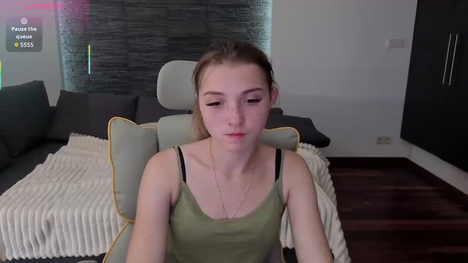 Gallery image thumbnail from Daisyy's myfreecams stream on, 09/22/2025, 14:53 image 1 of 20