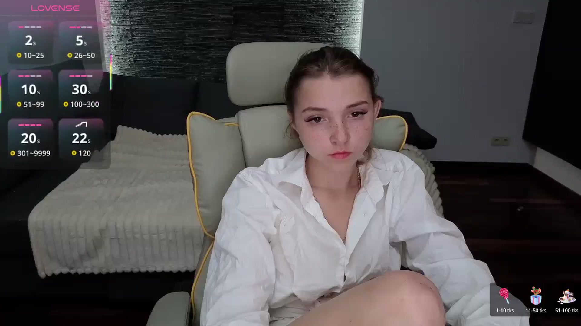 Gallery image thumbnail from Daisyy's myfreecams stream on, 09/22/2025, 17:14 image 15 of 20