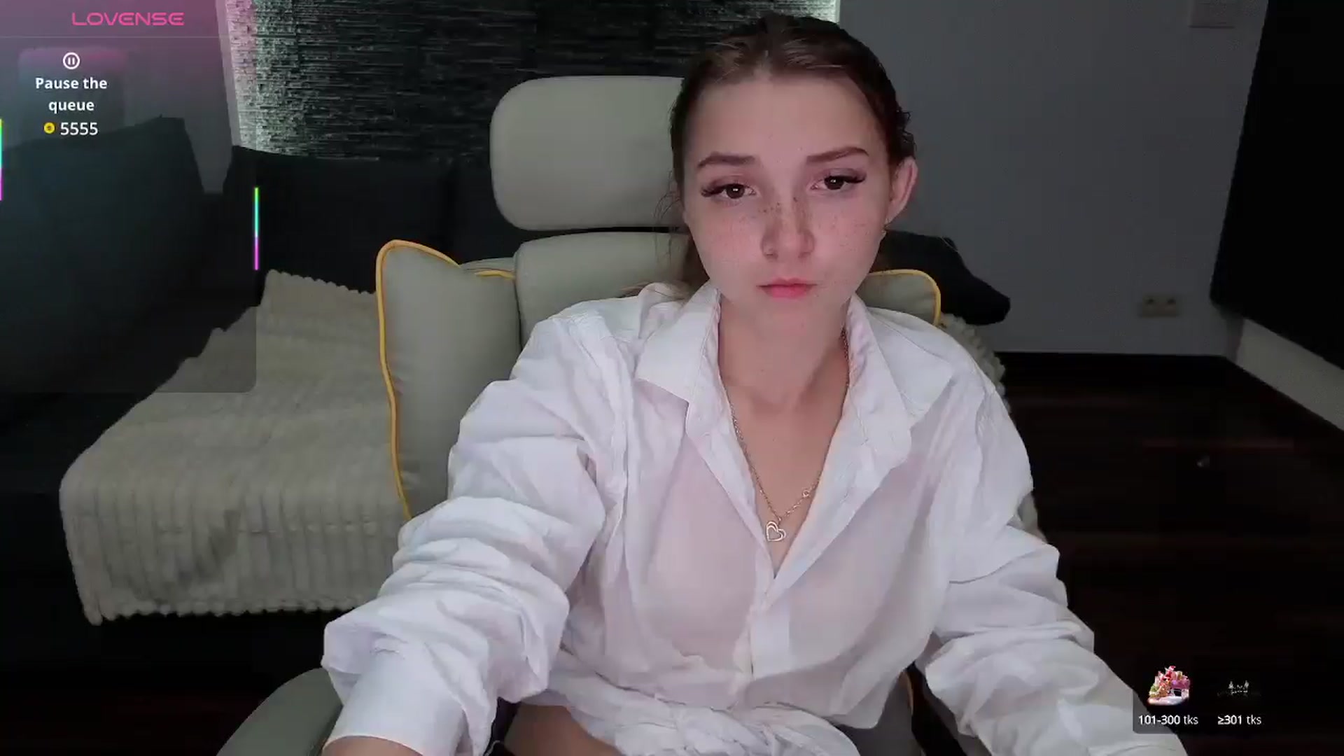 Gallery image thumbnail from Daisyy's myfreecams stream on, 09/22/2025, 18:04 image 17 of 20