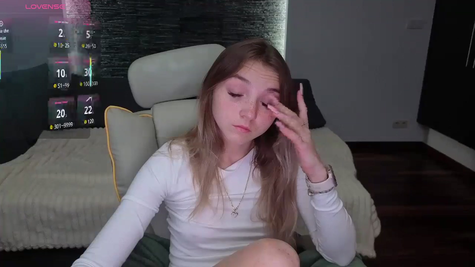 Gallery image thumbnail from Daisyy's myfreecams stream on, 09/24/2025, 19:41 image 2 of 20