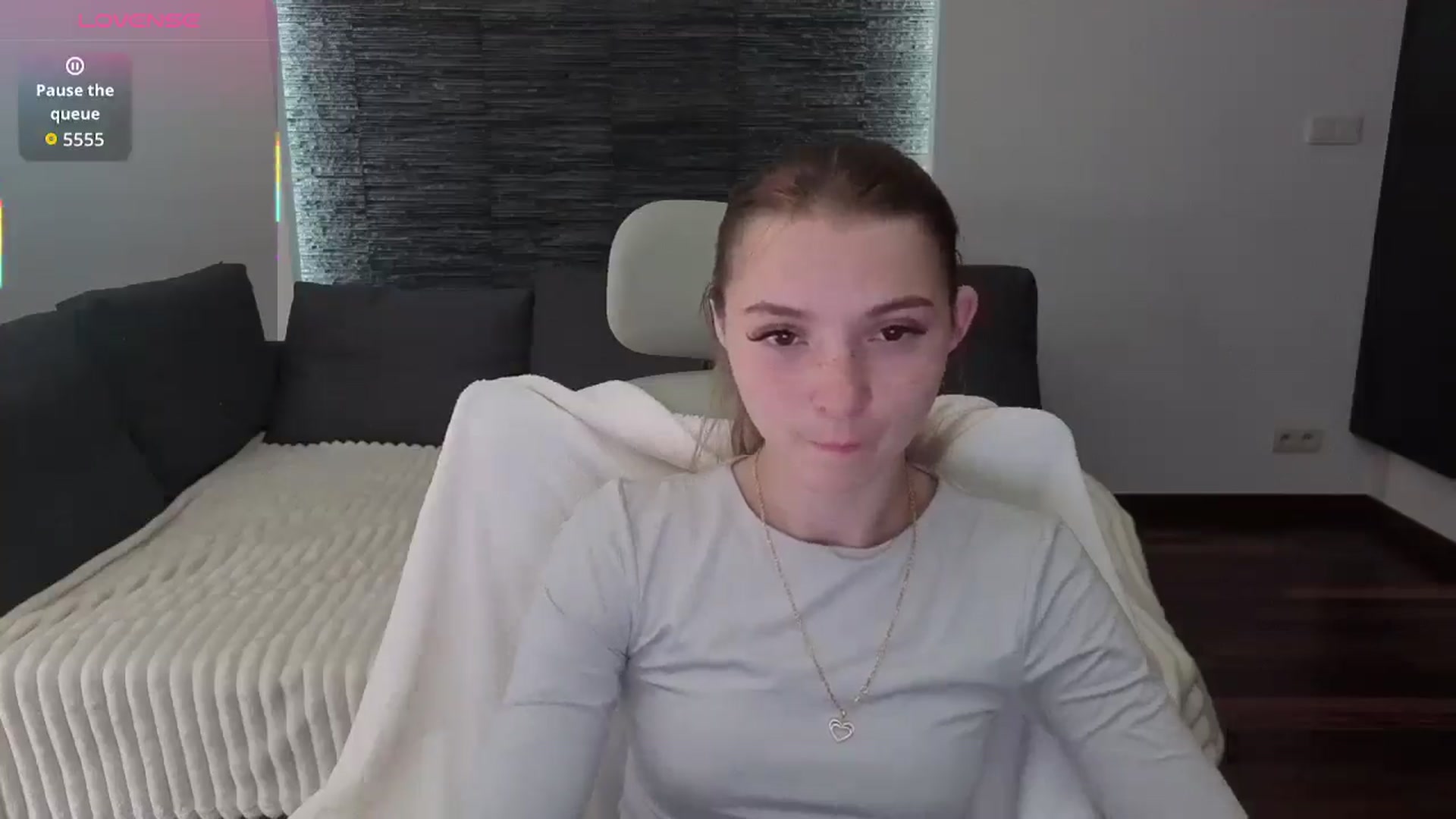 Gallery image thumbnail from Daisyy's myfreecams stream on, 09/26/2025, 11:17 image 2 of 20
