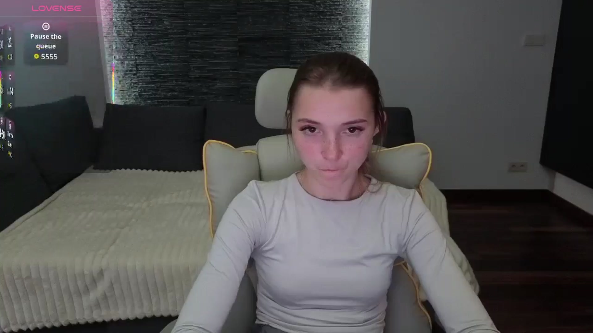 Gallery image thumbnail from Daisyy's myfreecams stream on, 09/26/2025, 14:52 image 4 of 20