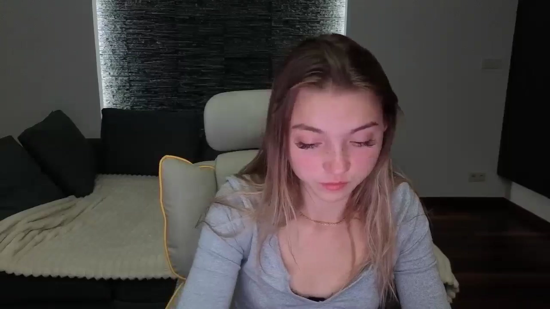 Gallery image thumbnail from Daisyy's myfreecams stream on, 09/28/2025, 21:04 image 13 of 20