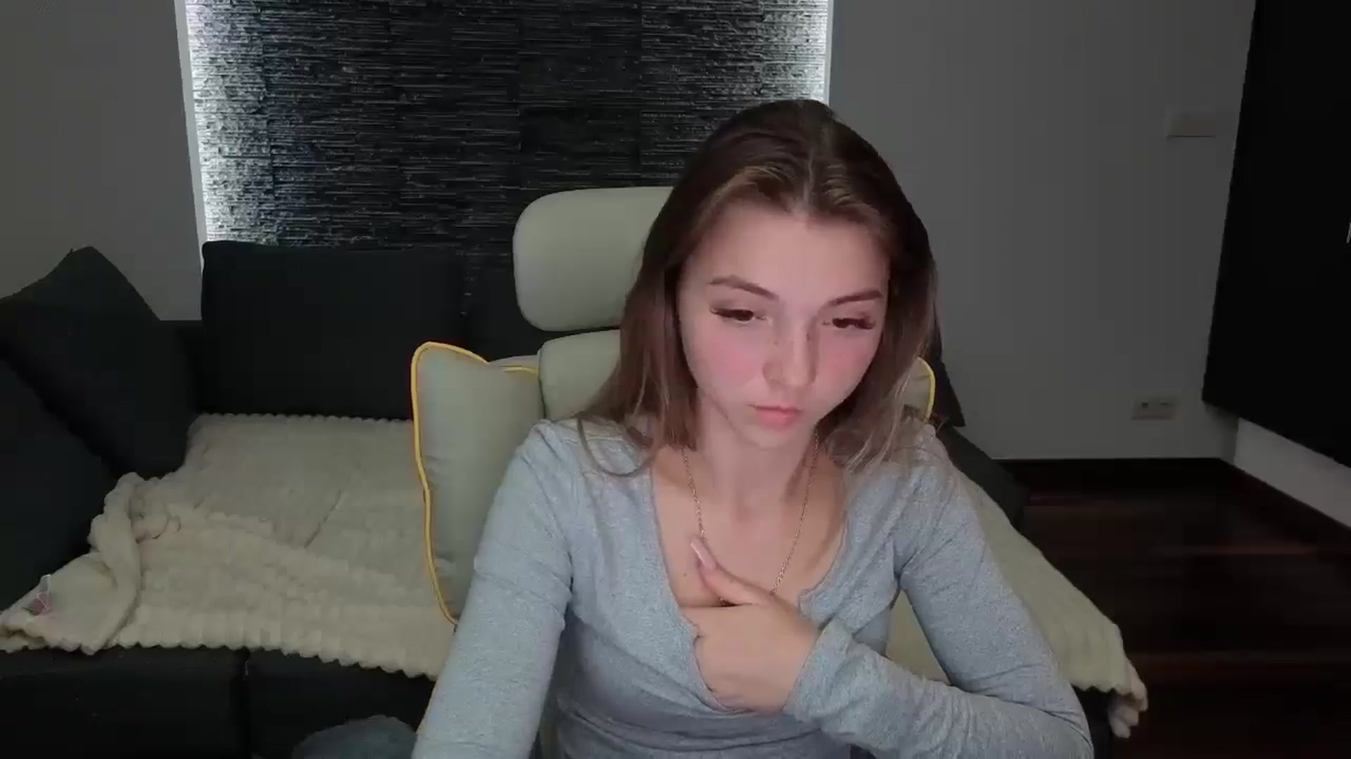 Gallery image thumbnail from Daisyy's myfreecams stream on, 09/28/2025, 21:39 image 14 of 20