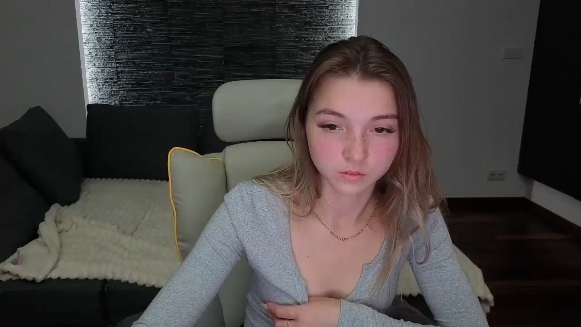 Gallery image thumbnail from Daisyy's myfreecams stream on, 09/28/2025, 21:39 image 10 of 20
