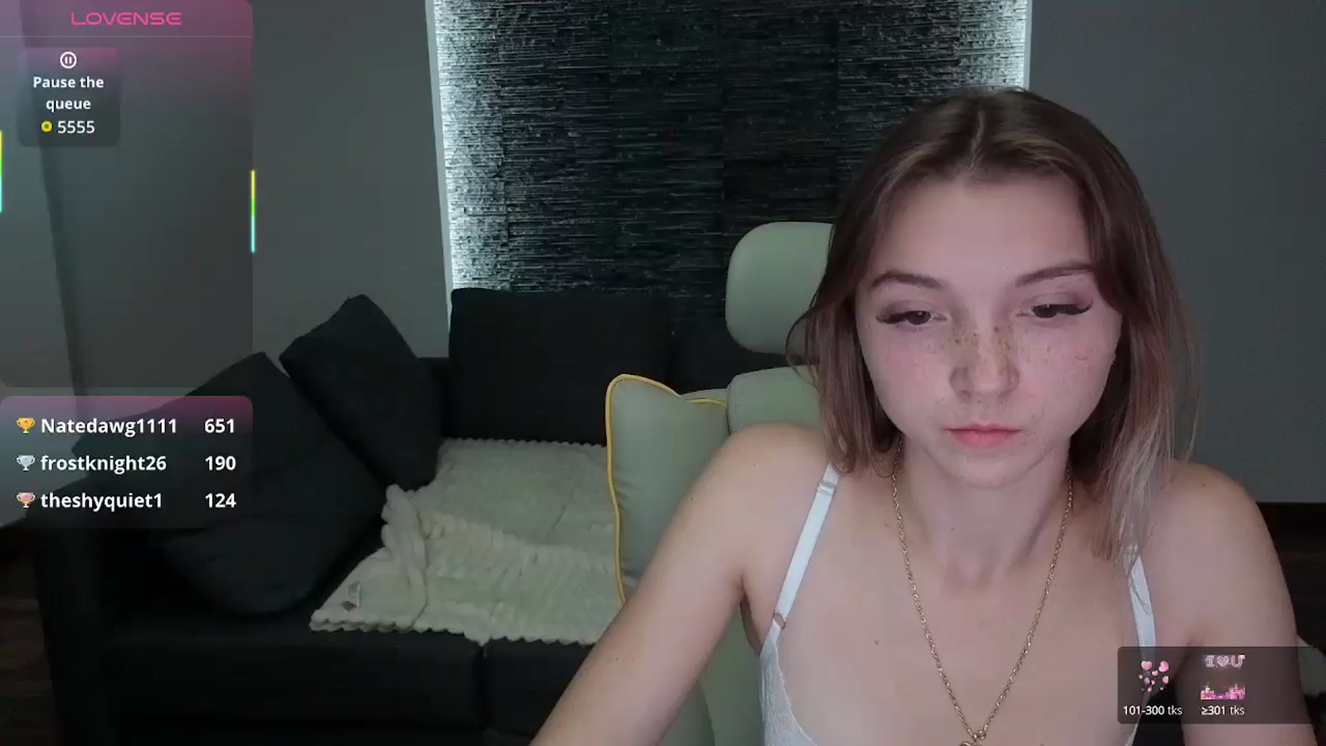 Gallery image thumbnail from Daisyy's myfreecams stream on, 09/29/2025, 19:03 image 1 of 20