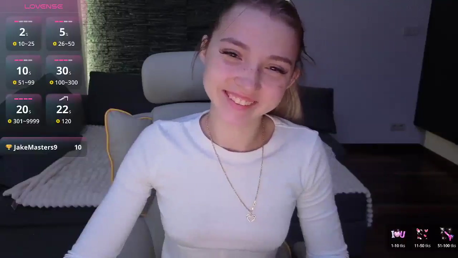 Gallery image thumbnail from Daisyy's myfreecams stream on, 10/01/2025, 13:44 image 6 of 20