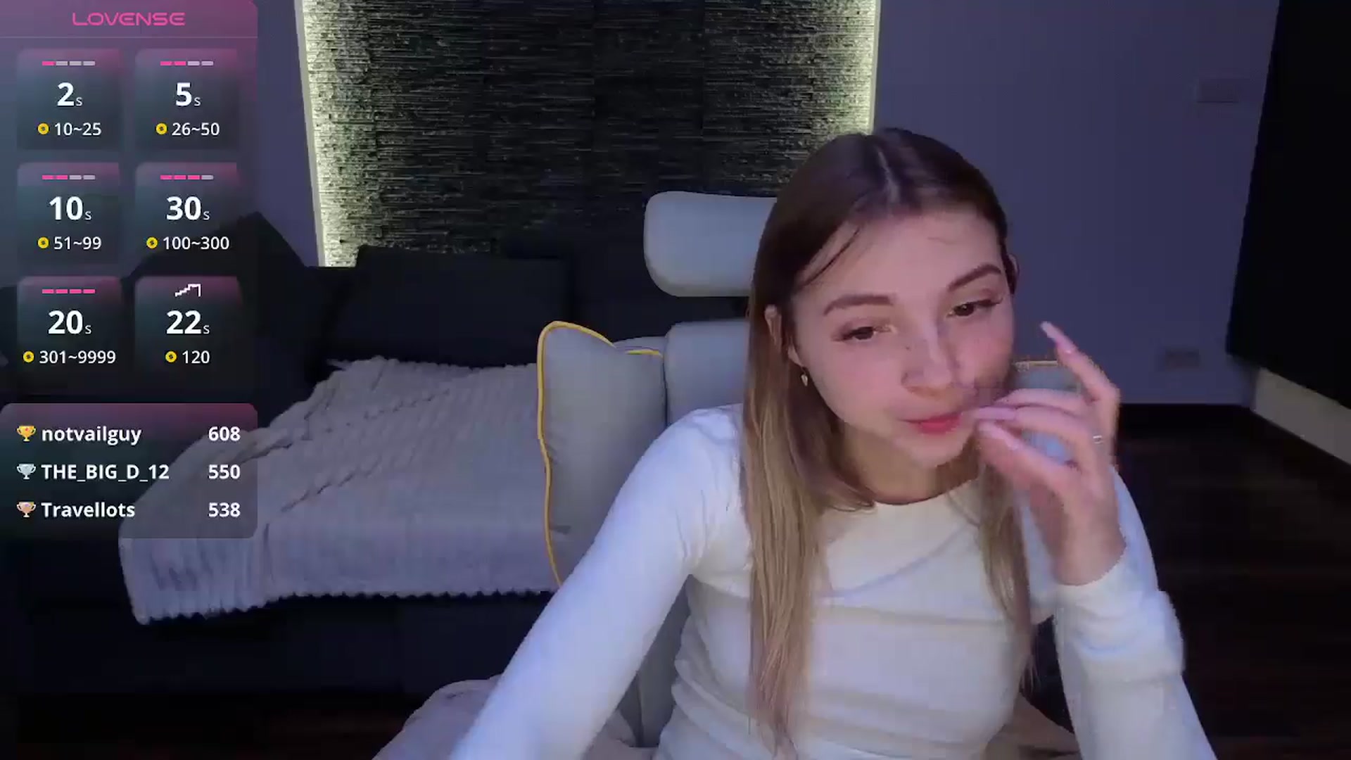 Gallery image thumbnail from Daisyy's myfreecams stream on, 10/03/2025, 01:12 image 10 of 20