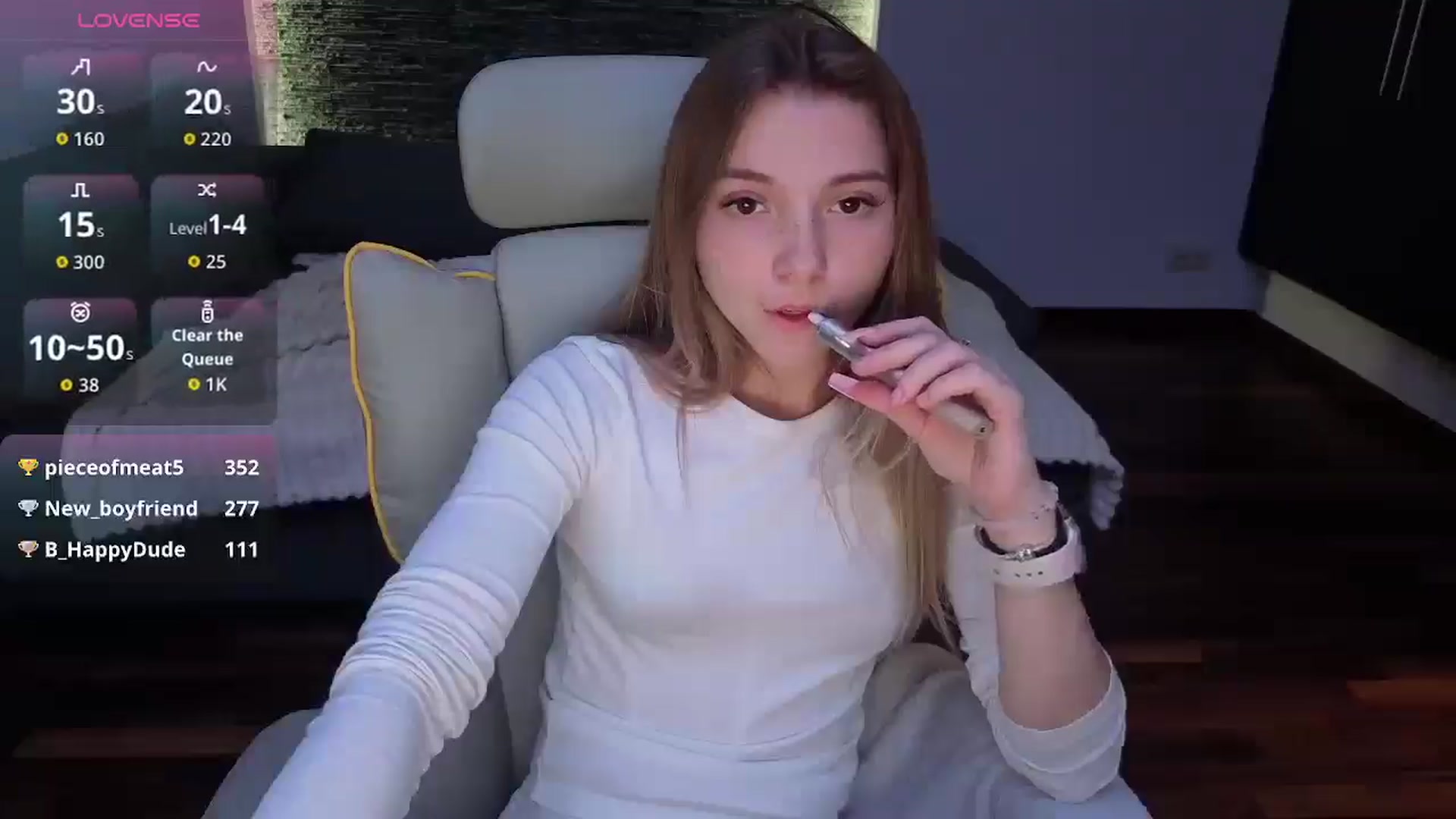 Gallery image thumbnail from Daisyy's myfreecams stream on, 10/03/2025, 21:08 image 3 of 20