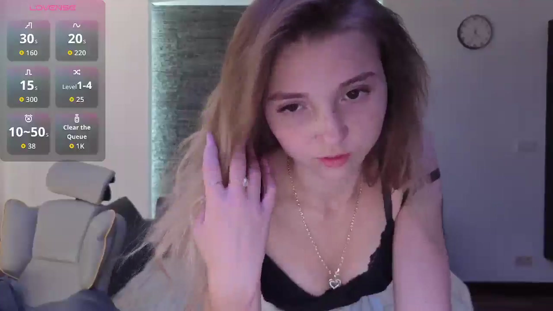 Gallery image thumbnail from Daisyy's myfreecams stream on, 10/04/2025, 14:49 image 11 of 20