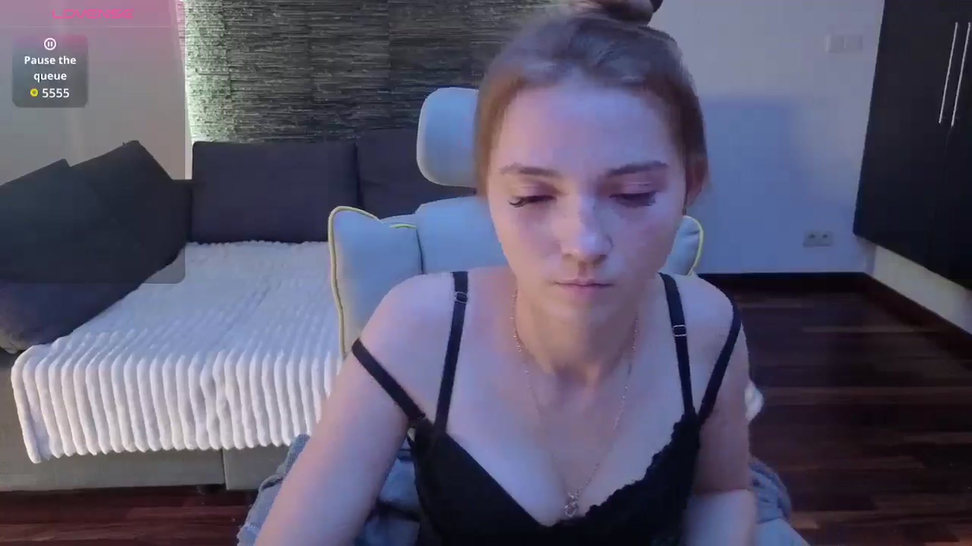 Gallery image thumbnail from Daisyy's myfreecams stream on, 10/04/2025, 15:31 image 16 of 20