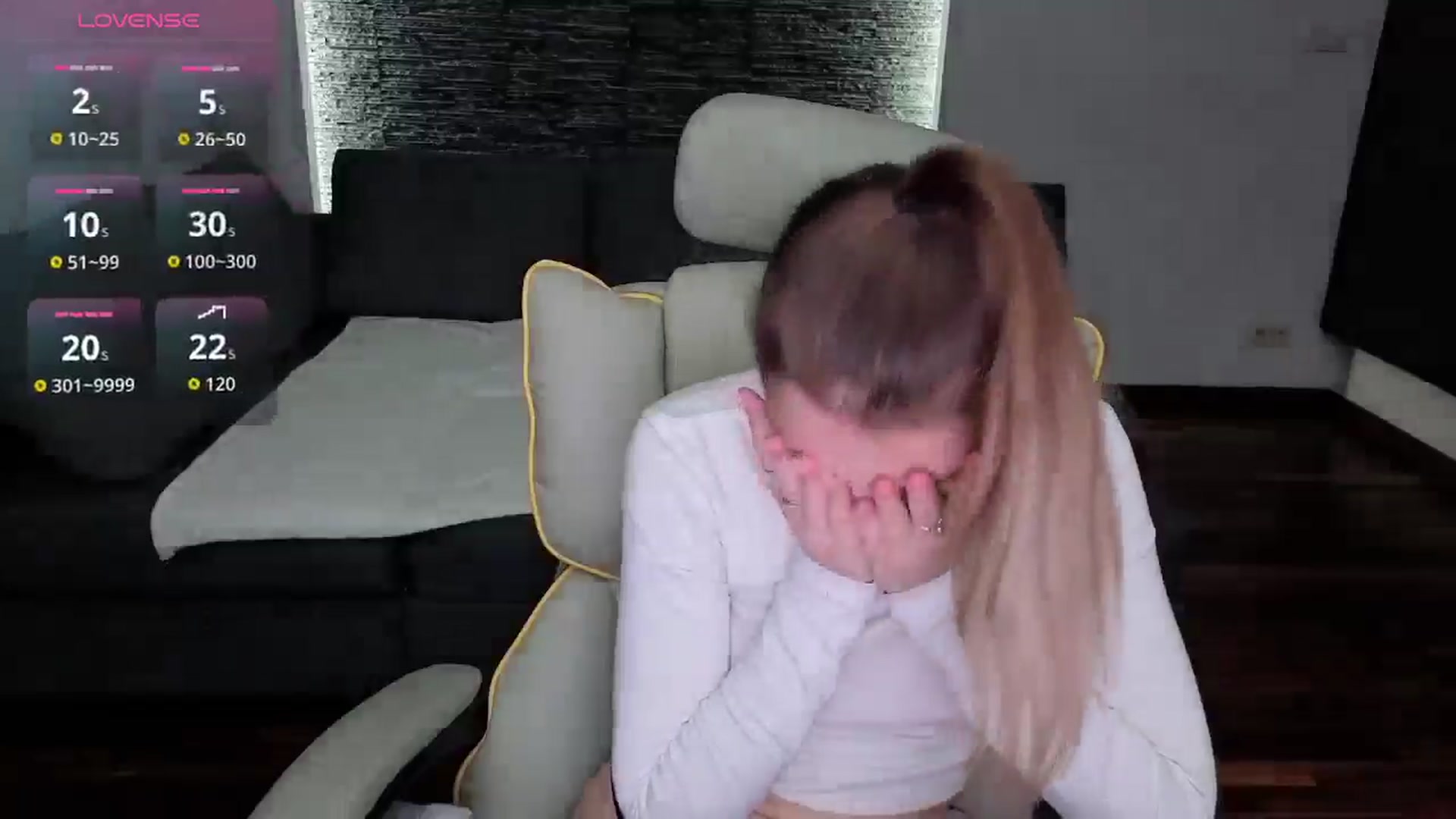 Gallery image thumbnail from Daisyy's myfreecams stream on, 10/05/2025, 21:40 image 5 of 20