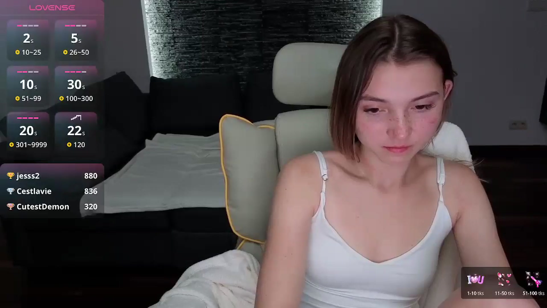 Gallery image thumbnail from Daisyy's myfreecams stream on, 10/07/2025, 19:40 image 16 of 20