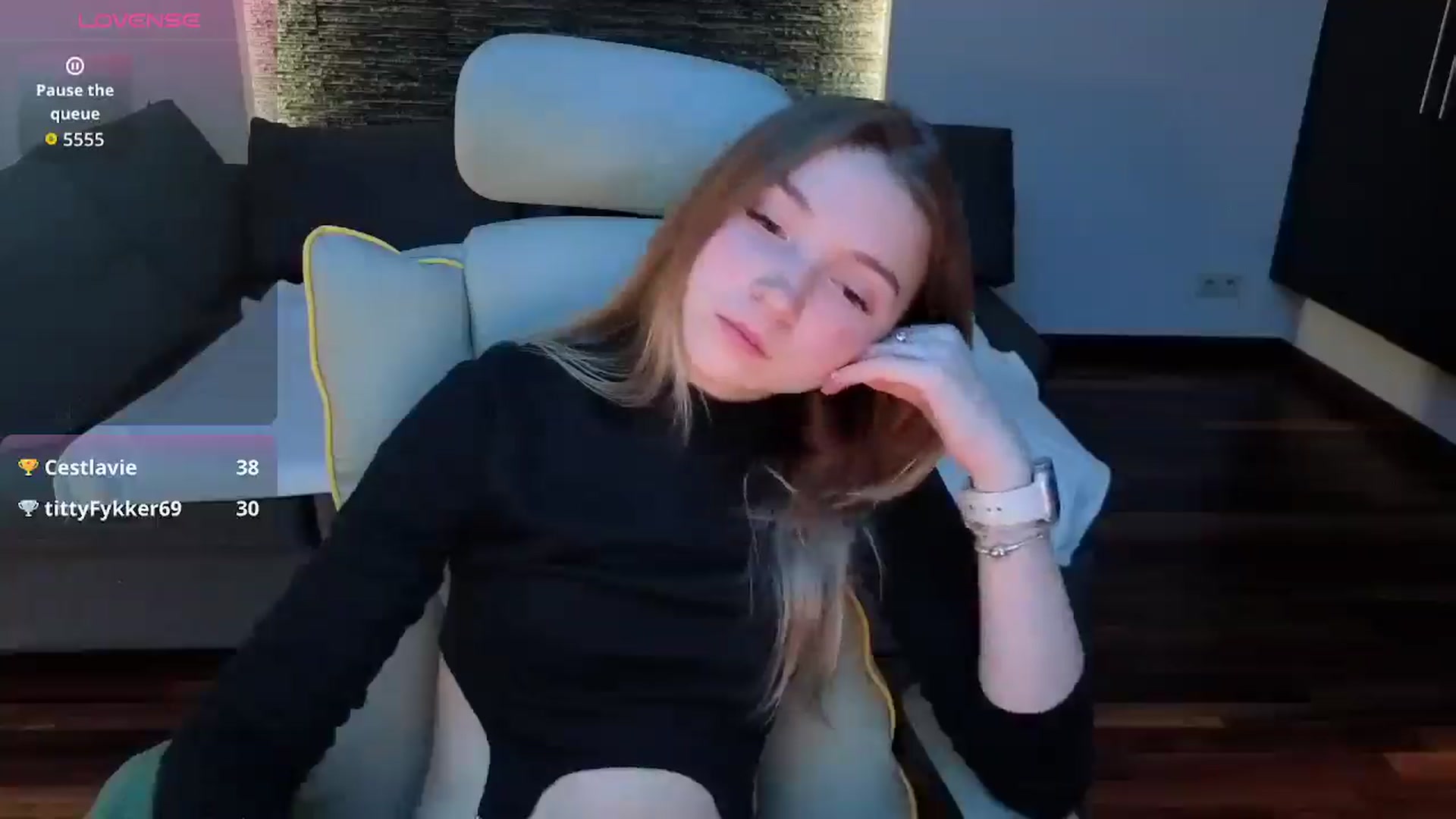 Gallery image thumbnail from Daisyy's myfreecams stream on, 10/08/2025, 15:18 image 14 of 20
