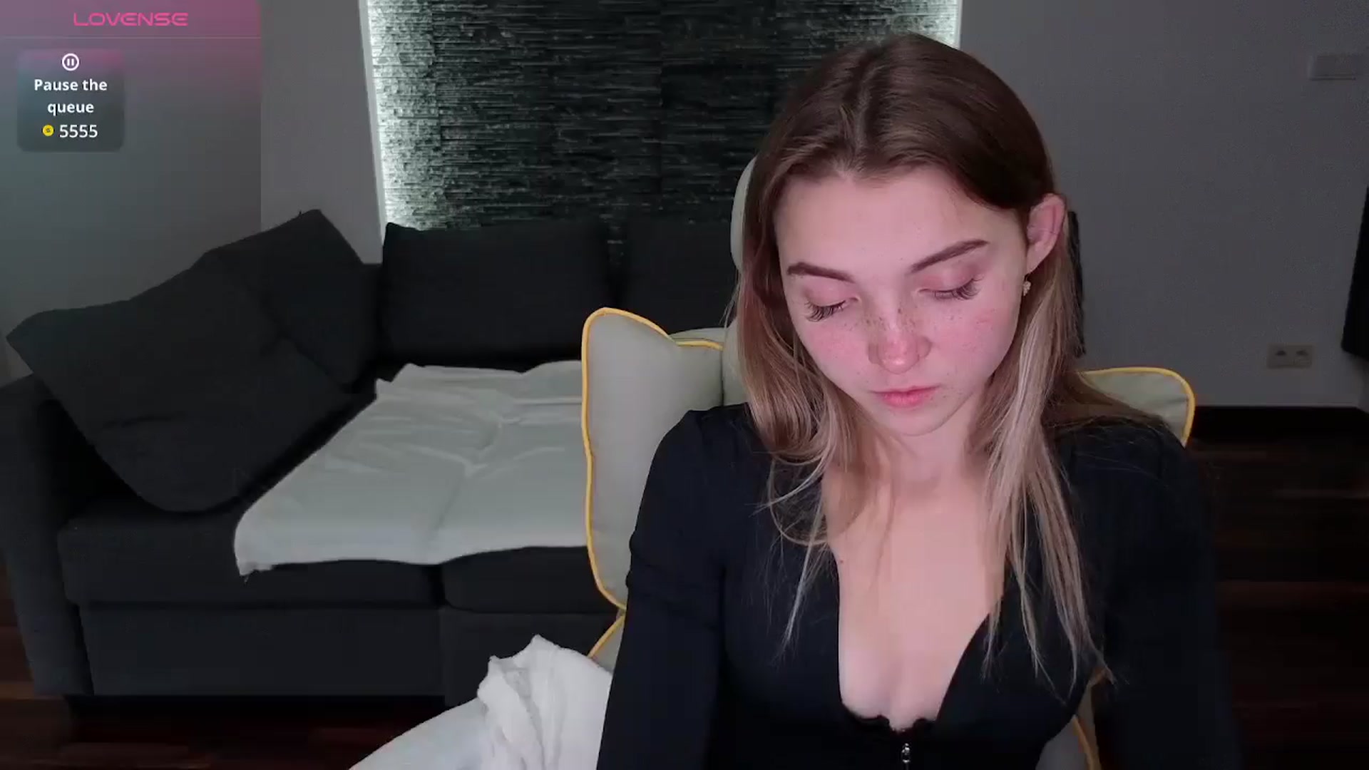 Gallery image thumbnail from Daisyy's myfreecams stream on, 10/09/2025, 15:12 image 3 of 20
