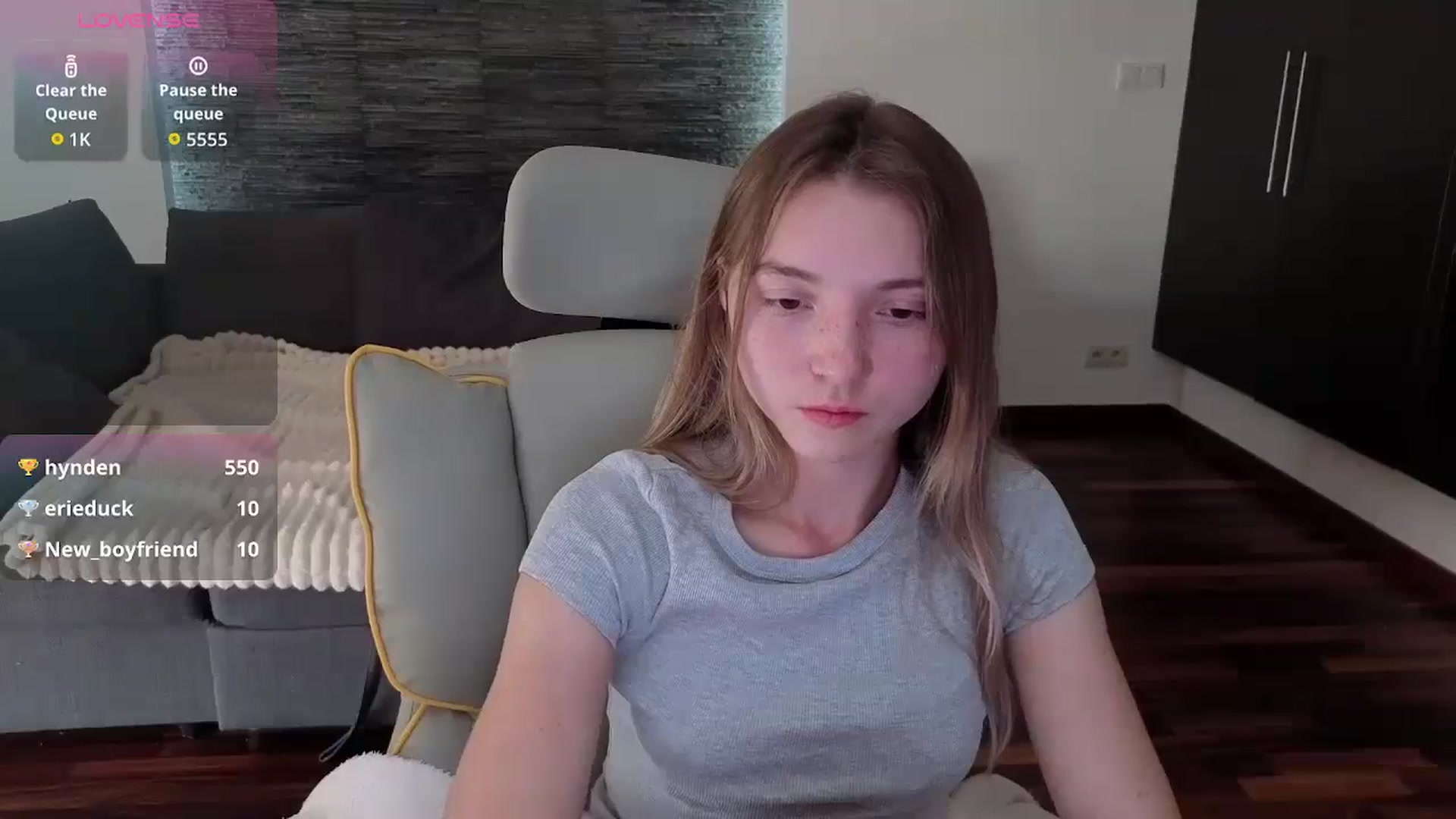 Gallery image thumbnail from Daisyy's myfreecams stream on, 10/13/2025, 15:00 image 4 of 20
