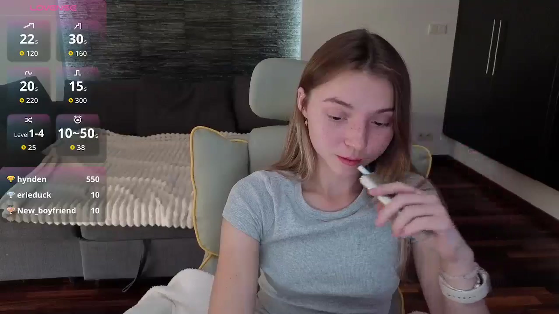 Gallery image thumbnail from Daisyy's myfreecams stream on, 10/13/2025, 15:00 image 18 of 20