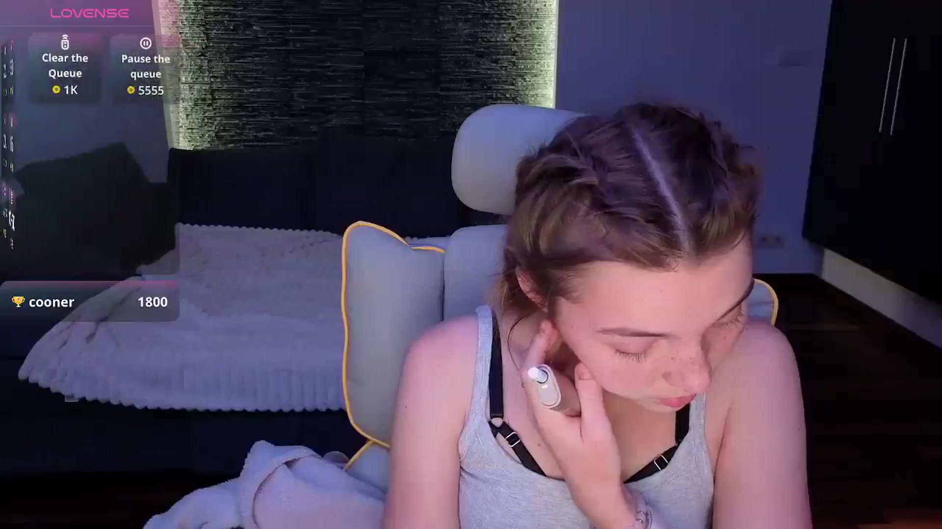 Gallery image thumbnail from Daisyy's myfreecams stream on, 10/15/2025, 16:42 image 2 of 20