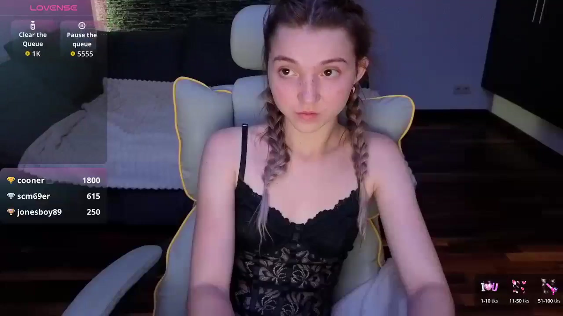 Gallery image thumbnail from Daisyy's myfreecams stream on, 10/15/2025, 17:54 image 16 of 20