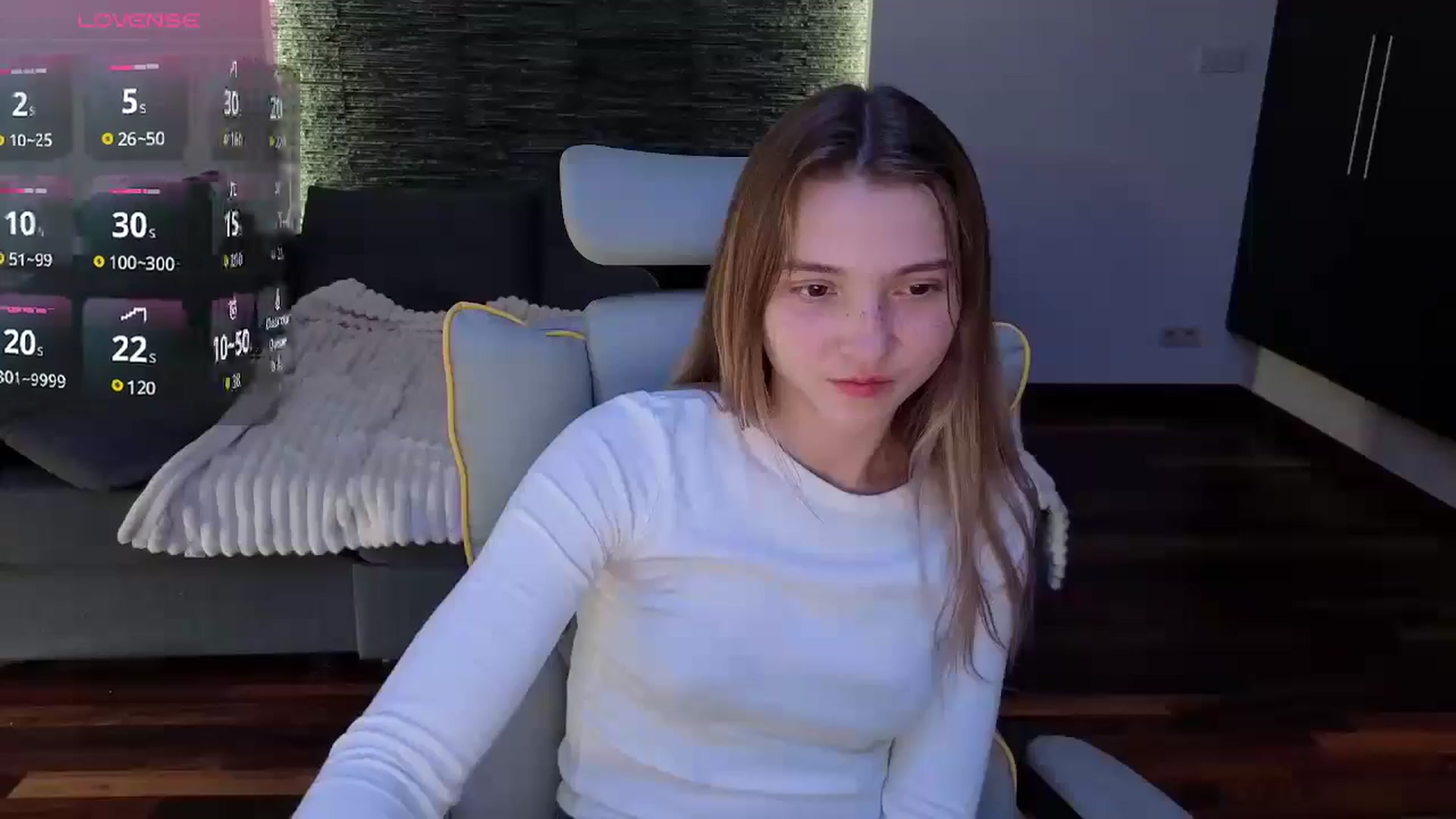 Gallery image thumbnail from Daisyy's myfreecams stream on, 10/17/2025, 13:52 image 4 of 20